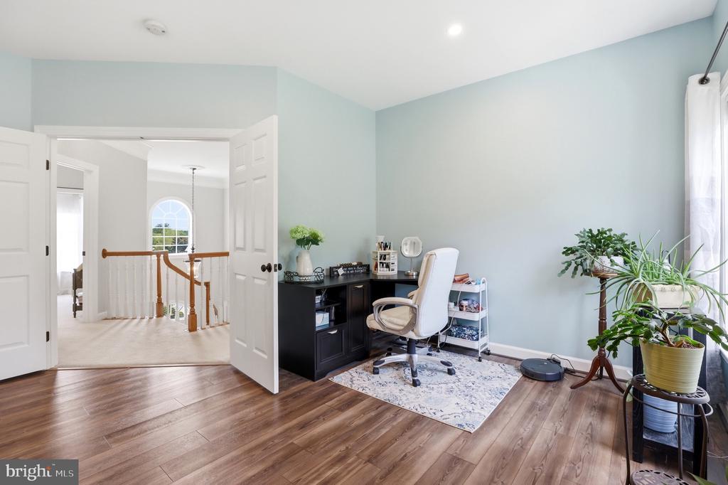 7584 BALD EAGLE DR, WARRENTON, Virginia 20187, 5 Bedrooms Bedrooms, ,3 BathroomsBathrooms,Residential,7584 BALD EAGLE DR,VAFQ2022302 MLS # VAFQ2022302 7584 BALD EAGLE DR, WARRENTON, Virginia 20187, 5 Bedrooms Bedrooms, ,3 BathroomsBathrooms,Residential,7584 BALD EAGLE DR,VAFQ2022302 MLS # VAFQ2022302