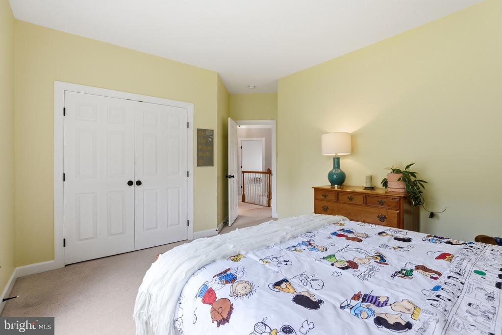 7584 BALD EAGLE DR, WARRENTON, Virginia 20187, 5 Bedrooms Bedrooms, ,3 BathroomsBathrooms,Residential,7584 BALD EAGLE DR,VAFQ2022302 MLS # VAFQ2022302 7584 BALD EAGLE DR, WARRENTON, Virginia 20187, 5 Bedrooms Bedrooms, ,3 BathroomsBathrooms,Residential,7584 BALD EAGLE DR,VAFQ2022302 MLS # VAFQ2022302