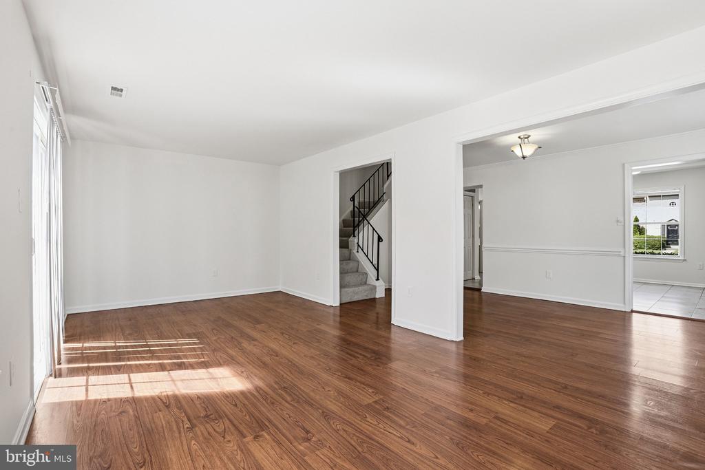 10800 WALL ST, FREDERICKSBURG, Virginia 22408, 3 Bedrooms Bedrooms, ,2 BathroomsBathrooms,Residential,BROOKWOOD,10800 WALL ST,VASP2042400 MLS # VASP2042400 10800 WALL ST, FREDERICKSBURG, Virginia 22408, 3 Bedrooms Bedrooms, ,2 BathroomsBathrooms,Residential,BROOKWOOD,10800 WALL ST,VASP2042400 MLS # VASP2042400