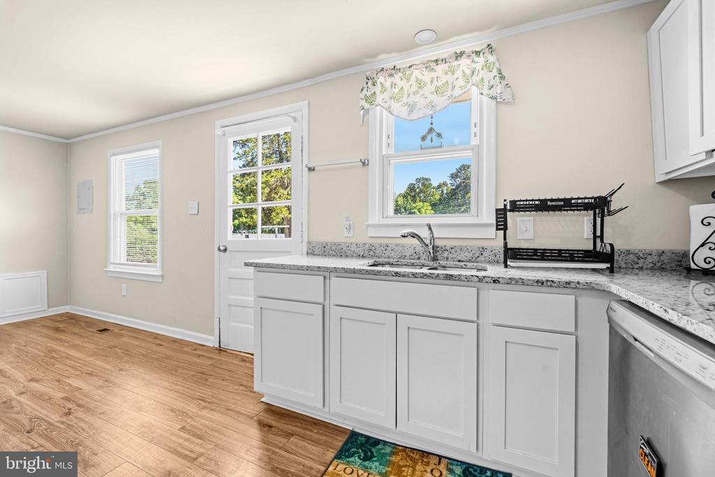 8425 PAMUNKEY RD, SPOTSYLVANIA, Virginia 22551, 3 Bedrooms Bedrooms, ,1 BathroomBathrooms,Residential,8425 PAMUNKEY RD,VASP2041272 MLS # VASP2041272 8425 PAMUNKEY RD, SPOTSYLVANIA, Virginia 22551, 3 Bedrooms Bedrooms, ,1 BathroomBathrooms,Residential,8425 PAMUNKEY RD,VASP2041272 MLS # VASP2041272