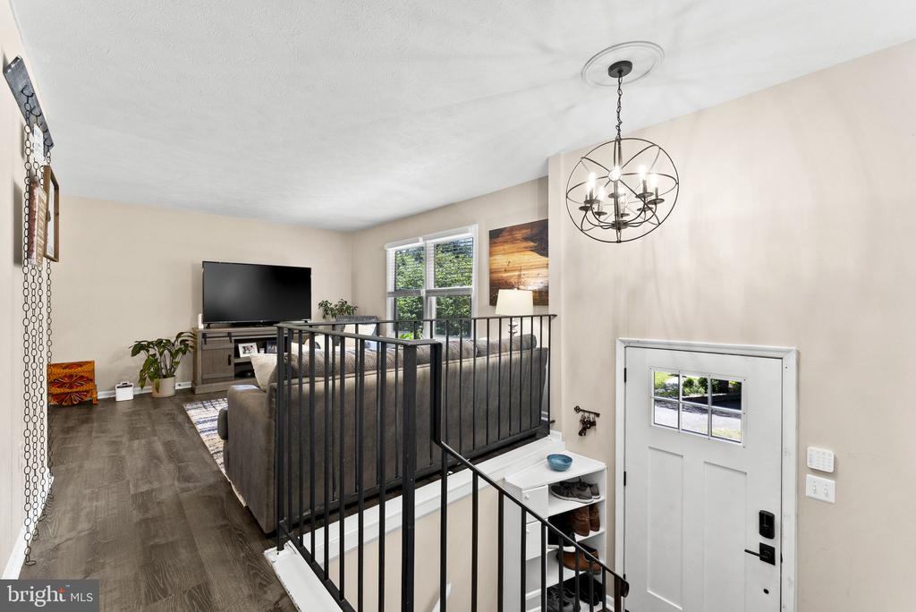 7403 WATERFORD LN, WARRENTON, Virginia 20187, 4 Bedrooms Bedrooms, ,3 BathroomsBathrooms,Residential,7403 WATERFORD LN,VAFQ2022218 MLS # VAFQ2022218 7403 WATERFORD LN, WARRENTON, Virginia 20187, 4 Bedrooms Bedrooms, ,3 BathroomsBathrooms,Residential,7403 WATERFORD LN,VAFQ2022218 MLS # VAFQ2022218