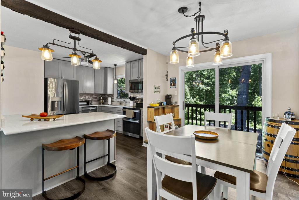 7403 WATERFORD LN, WARRENTON, Virginia 20187, 4 Bedrooms Bedrooms, ,3 BathroomsBathrooms,Residential,7403 WATERFORD LN,VAFQ2022218 MLS # VAFQ2022218 7403 WATERFORD LN, WARRENTON, Virginia 20187, 4 Bedrooms Bedrooms, ,3 BathroomsBathrooms,Residential,7403 WATERFORD LN,VAFQ2022218 MLS # VAFQ2022218