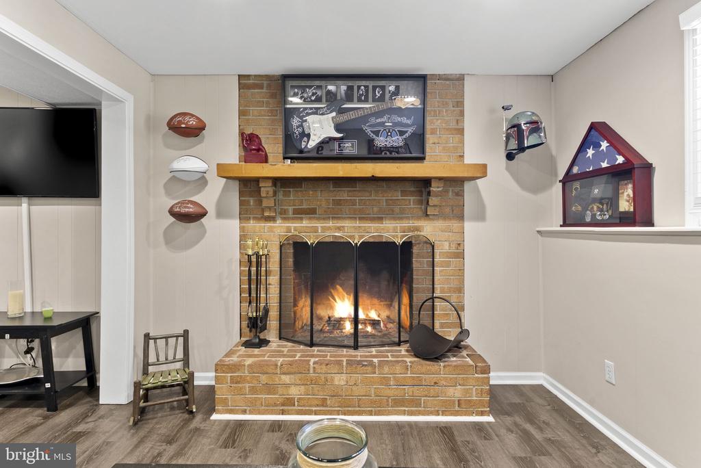 7403 WATERFORD LN, WARRENTON, Virginia 20187, 4 Bedrooms Bedrooms, ,3 BathroomsBathrooms,Residential,7403 WATERFORD LN,VAFQ2022218 MLS # VAFQ2022218 7403 WATERFORD LN, WARRENTON, Virginia 20187, 4 Bedrooms Bedrooms, ,3 BathroomsBathrooms,Residential,7403 WATERFORD LN,VAFQ2022218 MLS # VAFQ2022218