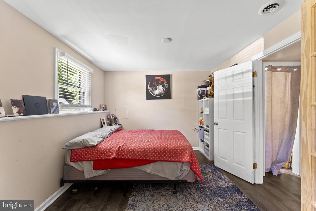 7403 WATERFORD LN, WARRENTON, Virginia 20187, 4 Bedrooms Bedrooms, ,3 BathroomsBathrooms,Residential,7403 WATERFORD LN,VAFQ2022218 MLS # VAFQ2022218 7403 WATERFORD LN, WARRENTON, Virginia 20187, 4 Bedrooms Bedrooms, ,3 BathroomsBathrooms,Residential,7403 WATERFORD LN,VAFQ2022218 MLS # VAFQ2022218