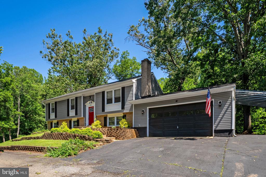 7403 WATERFORD LN, WARRENTON, Virginia 20187, 4 Bedrooms Bedrooms, ,3 BathroomsBathrooms,Residential,7403 WATERFORD LN,VAFQ2022218 MLS # VAFQ2022218 7403 WATERFORD LN, WARRENTON, Virginia 20187, 4 Bedrooms Bedrooms, ,3 BathroomsBathrooms,Residential,7403 WATERFORD LN,VAFQ2022218 MLS # VAFQ2022218