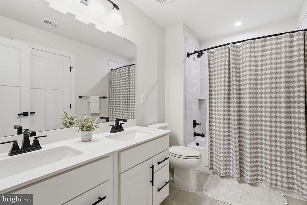 6751 HIGHLANDER CT, WARRENTON, Virginia 20187, 6 Bedrooms Bedrooms, ,5 BathroomsBathrooms,Residential,6751 HIGHLANDER CT,VAFQ2022314 MLS # VAFQ2022314 6751 HIGHLANDER CT, WARRENTON, Virginia 20187, 6 Bedrooms Bedrooms, ,5 BathroomsBathrooms,Residential,6751 HIGHLANDER CT,VAFQ2022314 MLS # VAFQ2022314