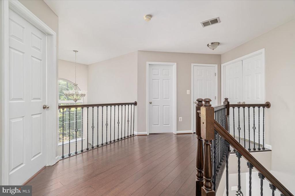 2300 SOMERSET DR, JEFFERSONTON, Virginia 22724, 5 Bedrooms Bedrooms, ,2 BathroomsBathrooms,Residential,2300 SOMERSET DR,VACU2013768 MLS # VACU2013768