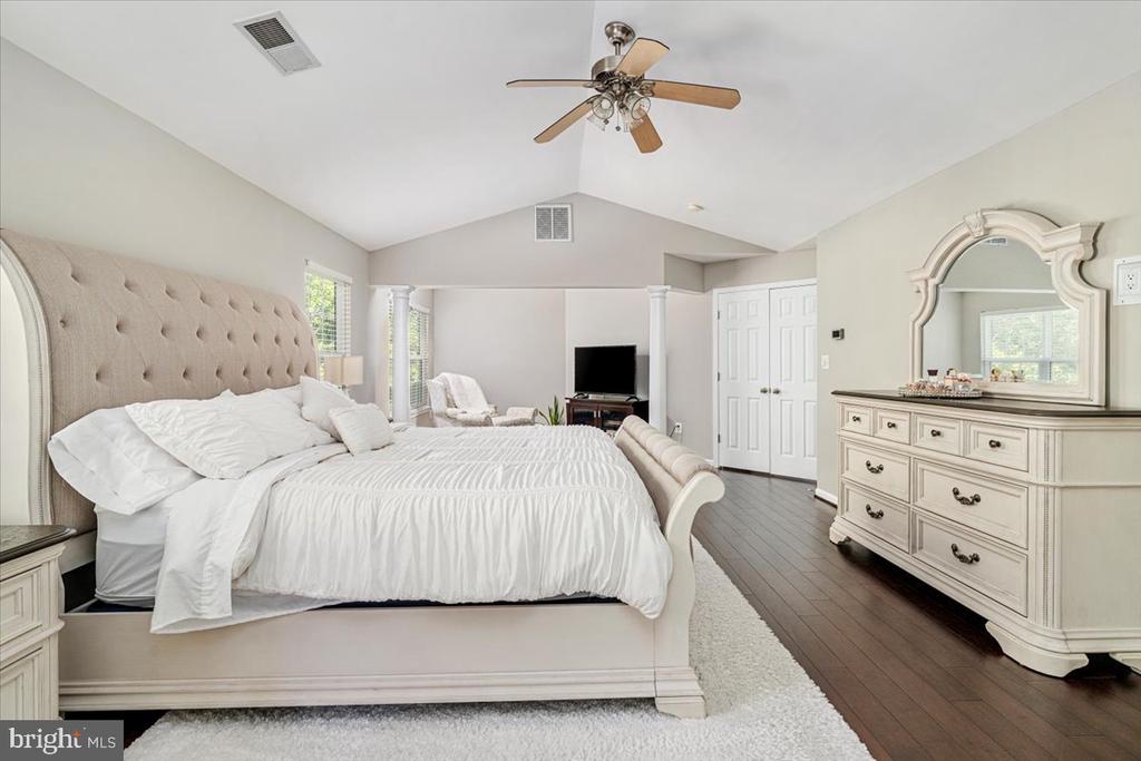 2300 SOMERSET DR, JEFFERSONTON, Virginia 22724, 5 Bedrooms Bedrooms, ,2 BathroomsBathrooms,Residential,2300 SOMERSET DR,VACU2013768 MLS # VACU2013768