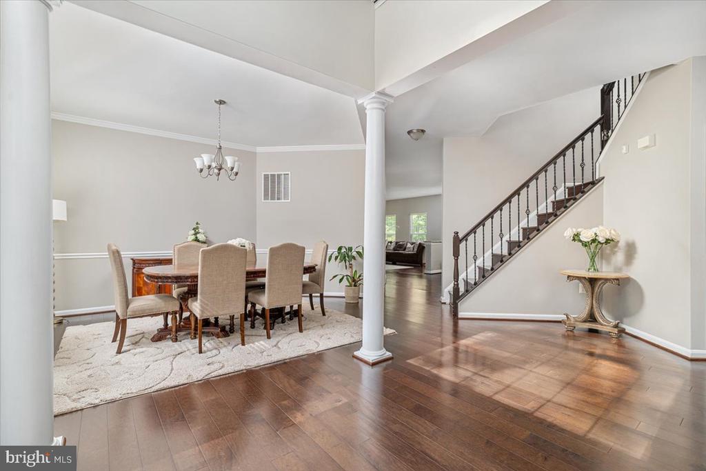 2300 SOMERSET DR, JEFFERSONTON, Virginia 22724, 5 Bedrooms Bedrooms, ,2 BathroomsBathrooms,Residential,2300 SOMERSET DR,VACU2013768 MLS # VACU2013768
