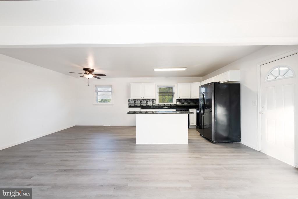 10114 POST OAK RD, SPOTSYLVANIA, Virginia 22551, 3 Bedrooms Bedrooms, ,1 BathroomBathrooms,Residential,10114 POST OAK RD,VASP2042590 MLS # VASP2042590 10114 POST OAK RD, SPOTSYLVANIA, Virginia 22551, 3 Bedrooms Bedrooms, ,1 BathroomBathrooms,Residential,10114 POST OAK RD,VASP2042590 MLS # VASP2042590