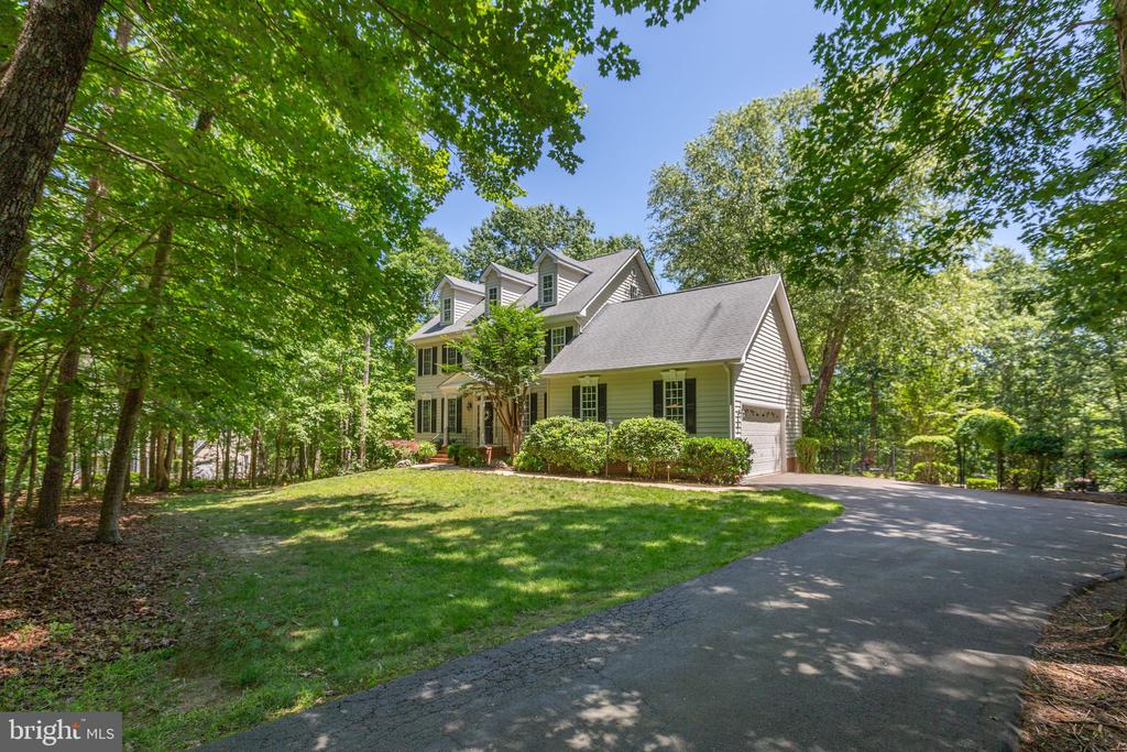 13209 CHANDLER CT, FREDERICKSBURG, Virginia 22407, 5 Bedrooms Bedrooms, ,2 BathroomsBathrooms,Residential,13209 CHANDLER CT,VASP2042380 MLS # VASP2042380 13209 CHANDLER CT, FREDERICKSBURG, Virginia 22407, 5 Bedrooms Bedrooms, ,2 BathroomsBathrooms,Residential,13209 CHANDLER CT,VASP2042380 MLS # VASP2042380