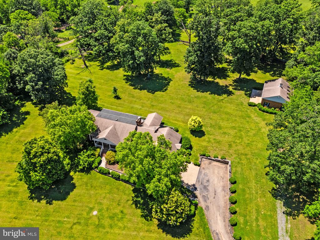 1310 DELAPLANE GRADE RD, UPPERVILLE, Virginia 20184, 4 Bedrooms Bedrooms, ,3 BathroomsBathrooms,Residential,1310 DELAPLANE GRADE RD,VAFQ2021294 MLS # VAFQ2021294 1310 DELAPLANE GRADE RD, UPPERVILLE, Virginia 20184, 4 Bedrooms Bedrooms, ,3 BathroomsBathrooms,Residential,1310 DELAPLANE GRADE RD,VAFQ2021294 MLS # VAFQ2021294