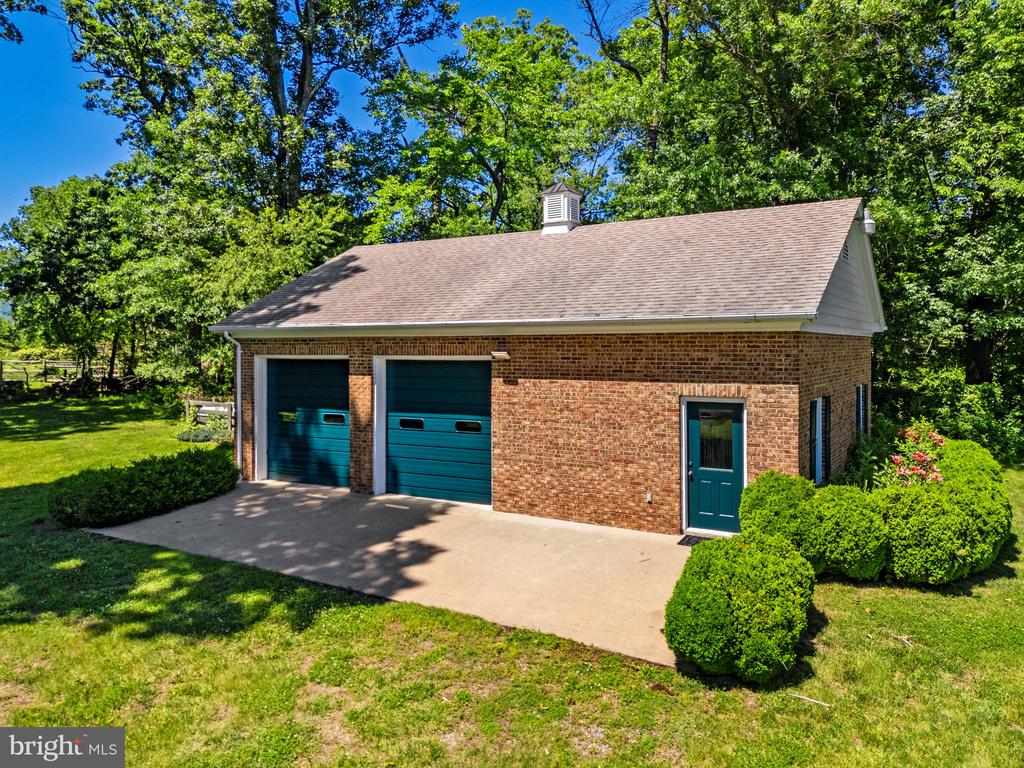 1310 DELAPLANE GRADE RD, UPPERVILLE, Virginia 20184, 4 Bedrooms Bedrooms, ,3 BathroomsBathrooms,Residential,1310 DELAPLANE GRADE RD,VAFQ2021294 MLS # VAFQ2021294 1310 DELAPLANE GRADE RD, UPPERVILLE, Virginia 20184, 4 Bedrooms Bedrooms, ,3 BathroomsBathrooms,Residential,1310 DELAPLANE GRADE RD,VAFQ2021294 MLS # VAFQ2021294