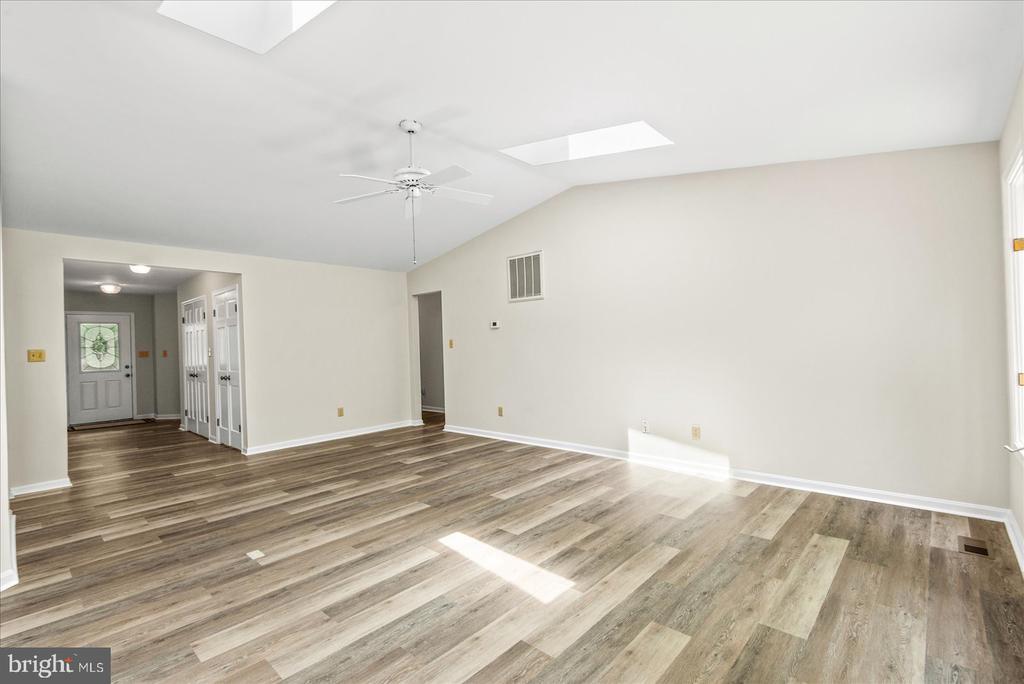 705 MT PLEASANT DR, LOCUST GROVE, Virginia 22508, 3 Bedrooms Bedrooms, ,2 BathroomsBathrooms,Residential,705 MT PLEASANT DR,VAOR2014352 MLS # VAOR2014352 705 MT PLEASANT DR, LOCUST GROVE, Virginia 22508, 3 Bedrooms Bedrooms, ,2 BathroomsBathrooms,Residential,705 MT PLEASANT DR,VAOR2014352 MLS # VAOR2014352