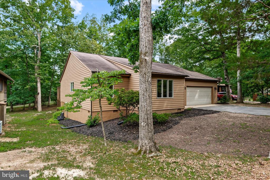 705 MT PLEASANT DR, LOCUST GROVE, Virginia 22508, 3 Bedrooms Bedrooms, ,2 BathroomsBathrooms,Residential,705 MT PLEASANT DR,VAOR2014352 MLS # VAOR2014352 705 MT PLEASANT DR, LOCUST GROVE, Virginia 22508, 3 Bedrooms Bedrooms, ,2 BathroomsBathrooms,Residential,705 MT PLEASANT DR,VAOR2014352 MLS # VAOR2014352