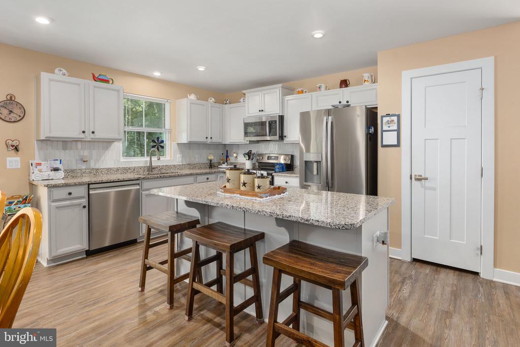 7412 BRENTFORD TER, FREDERICKSBURG, Virginia 22407, 3 Bedrooms Bedrooms, ,3 BathroomsBathrooms,Residential,7412 BRENTFORD TER,VASP2042610 MLS # VASP2042610 7412 BRENTFORD TER, FREDERICKSBURG, Virginia 22407, 3 Bedrooms Bedrooms, ,3 BathroomsBathrooms,Residential,7412 BRENTFORD TER,VASP2042610 MLS # VASP2042610