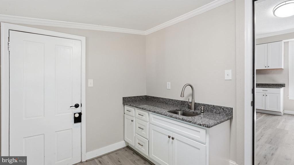 105 E WASHINGTON ST, REMINGTON, Virginia 22734, 4 Bedrooms Bedrooms, ,2 BathroomsBathrooms,Residential,105 E WASHINGTON ST,VAFQ2022362 MLS # VAFQ2022362 105 E WASHINGTON ST, REMINGTON, Virginia 22734, 4 Bedrooms Bedrooms, ,2 BathroomsBathrooms,Residential,105 E WASHINGTON ST,VAFQ2022362 MLS # VAFQ2022362