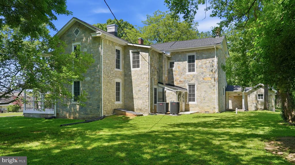 105 E WASHINGTON ST, REMINGTON, Virginia 22734, 4 Bedrooms Bedrooms, ,2 BathroomsBathrooms,Residential,105 E WASHINGTON ST,VAFQ2022362 MLS # VAFQ2022362 105 E WASHINGTON ST, REMINGTON, Virginia 22734, 4 Bedrooms Bedrooms, ,2 BathroomsBathrooms,Residential,105 E WASHINGTON ST,VAFQ2022362 MLS # VAFQ2022362