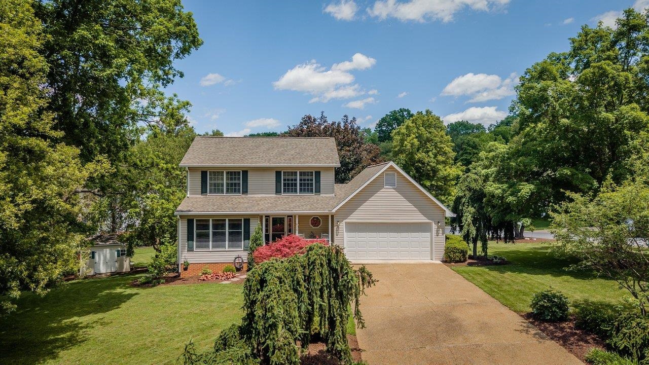 626 SUNRISE AVE, HARRISONBURG, Virginia 22801, 3 Bedrooms Bedrooms, ,2 BathroomsBathrooms,Residential,626 SUNRISE AVE,677776 MLS # 677776