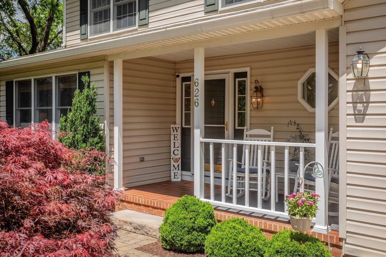 626 SUNRISE AVE, HARRISONBURG, Virginia 22801, 3 Bedrooms Bedrooms, ,2 BathroomsBathrooms,Residential,626 SUNRISE AVE,677776 MLS # 677776
