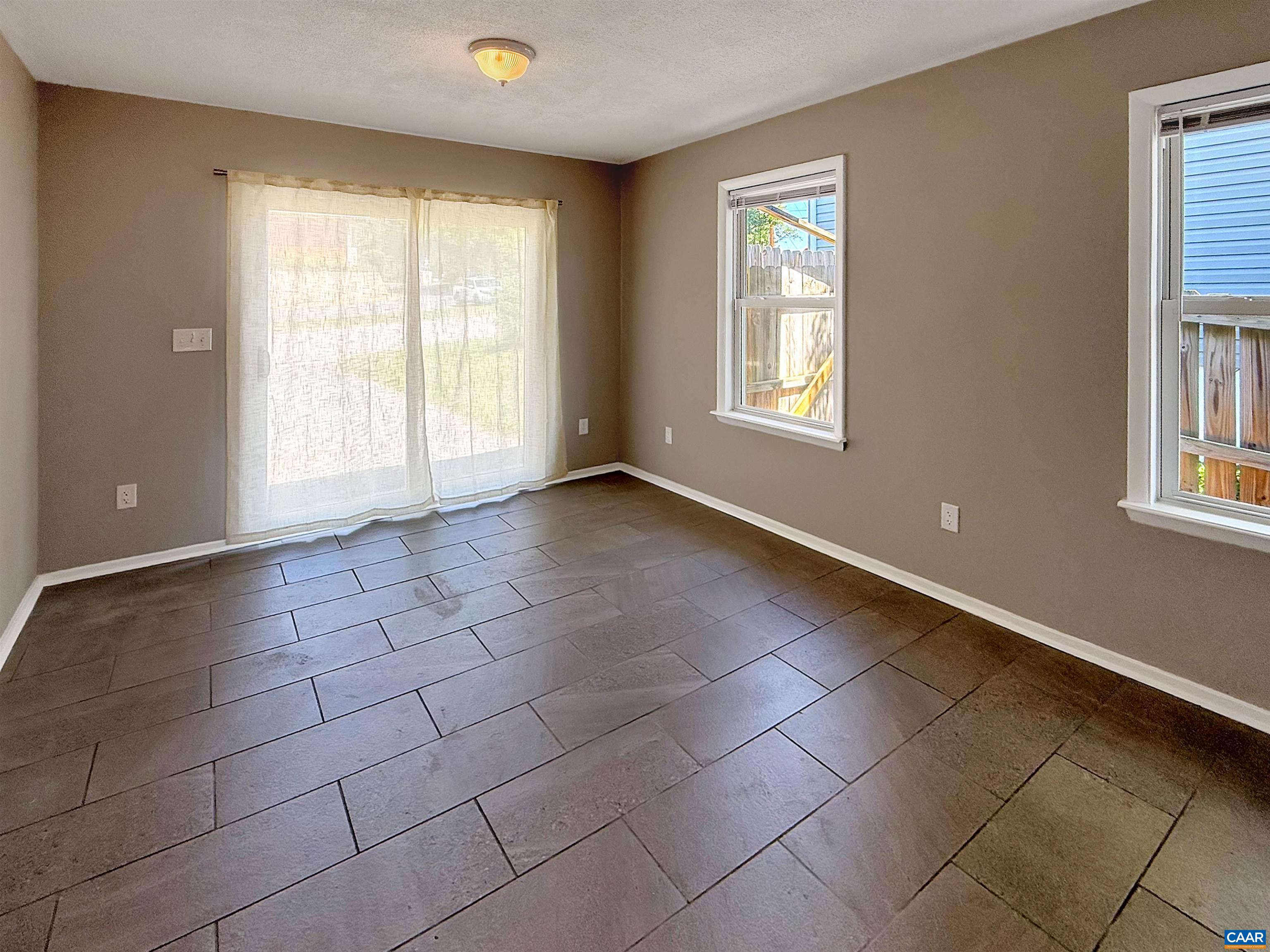 604 MARKET ST, WAYNESBORO, Virginia 22980, 4 Bedrooms Bedrooms, ,3 BathroomsBathrooms,Residential,604 MARKET ST,677933 MLS # 677933 604 MARKET ST, WAYNESBORO, Virginia 22980, 4 Bedrooms Bedrooms, ,3 BathroomsBathrooms,Residential,604 MARKET ST,677933 MLS # 677933