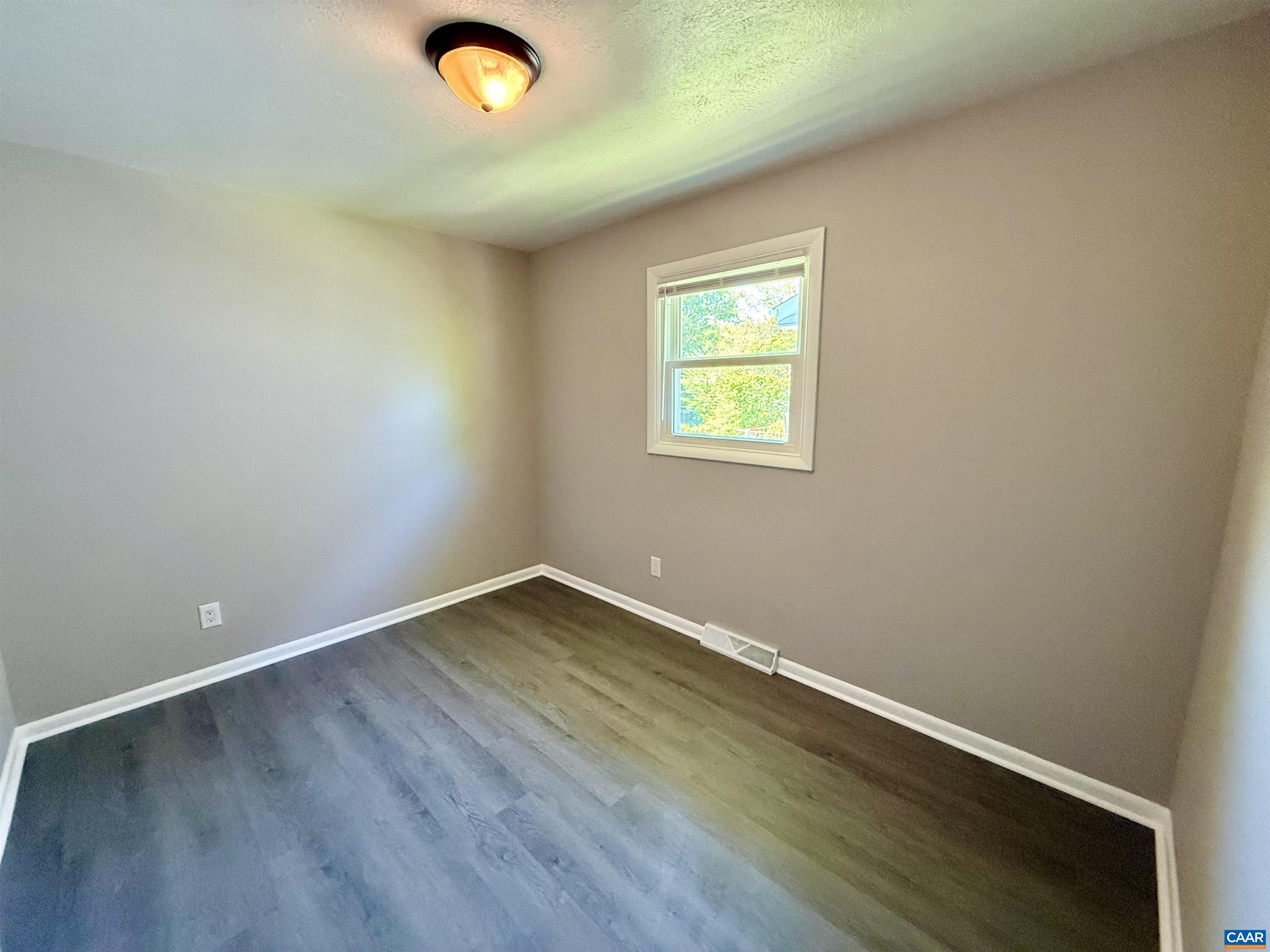 604 MARKET ST, WAYNESBORO, Virginia 22980, 4 Bedrooms Bedrooms, ,3 BathroomsBathrooms,Residential,604 MARKET ST,677933 MLS # 677933 604 MARKET ST, WAYNESBORO, Virginia 22980, 4 Bedrooms Bedrooms, ,3 BathroomsBathrooms,Residential,604 MARKET ST,677933 MLS # 677933