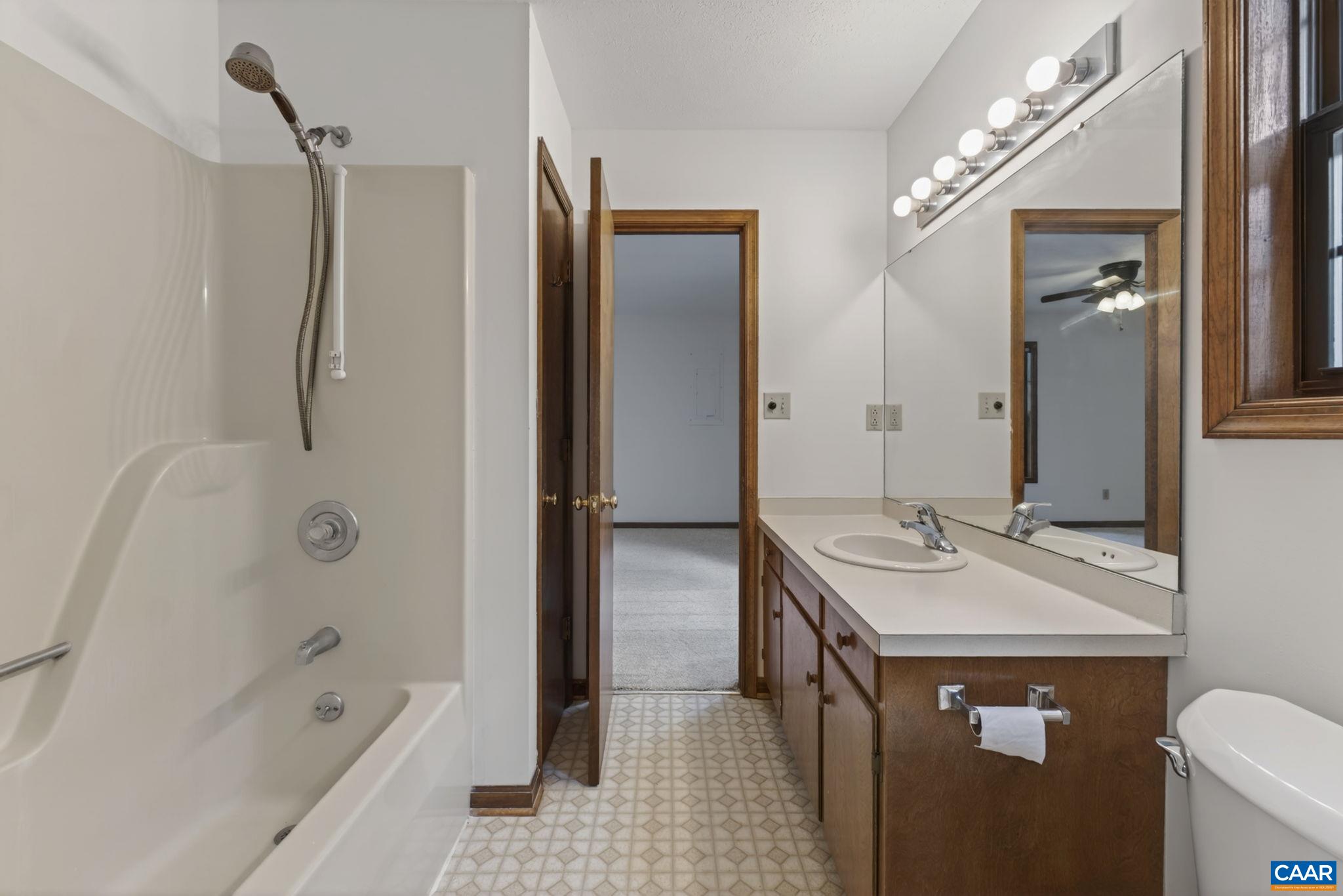 2 ASHTON RD, PALMYRA, Virginia 22963, 2 Bedrooms Bedrooms, ,1 BathroomBathrooms,Residential,2 ASHTON RD,677934 MLS # 677934 2 ASHTON RD, PALMYRA, Virginia 22963, 2 Bedrooms Bedrooms, ,1 BathroomBathrooms,Residential,2 ASHTON RD,677934 MLS # 677934
