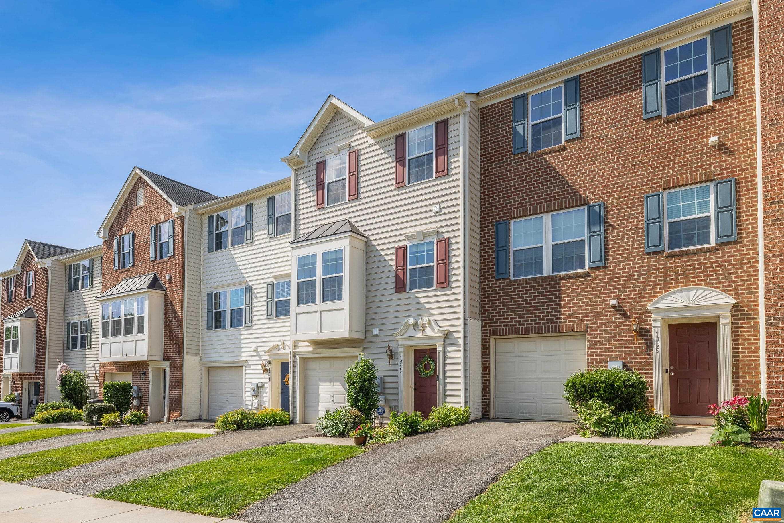 1953 ASHEVILLE DR, CHARLOTTESVILLE, Virginia 22911, 3 Bedrooms Bedrooms, ,2 BathroomsBathrooms,Residential,1953 ASHEVILLE DR,677970 MLS # 677970 1953 ASHEVILLE DR, CHARLOTTESVILLE, Virginia 22911, 3 Bedrooms Bedrooms, ,2 BathroomsBathrooms,Residential,1953 ASHEVILLE DR,677970 MLS # 677970