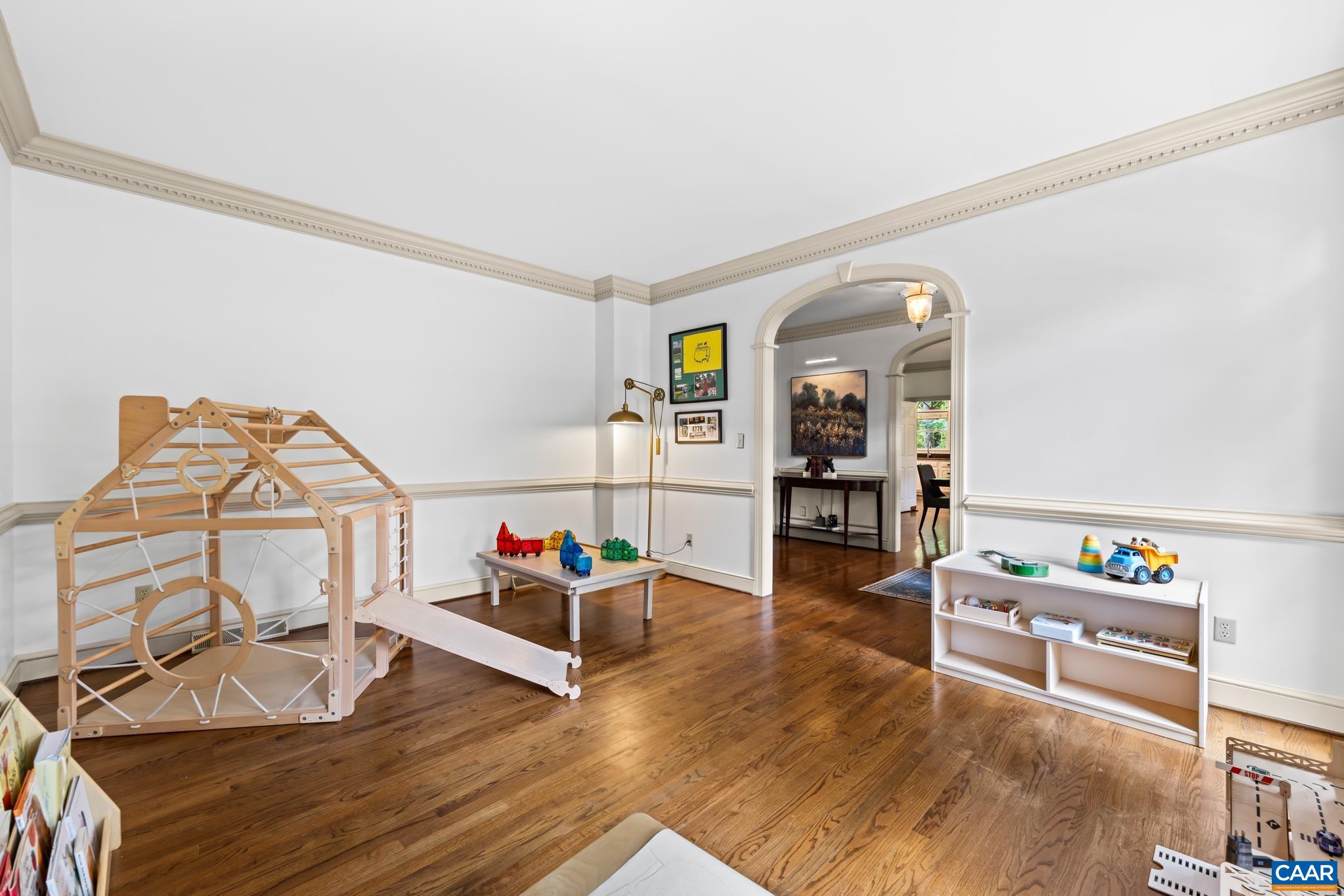 3117 EDGEWATER DR, CHARLOTTESVILLE, Virginia 22911, 6 Bedrooms Bedrooms, ,4 BathroomsBathrooms,Residential,3117 EDGEWATER DR,677997 MLS # 677997