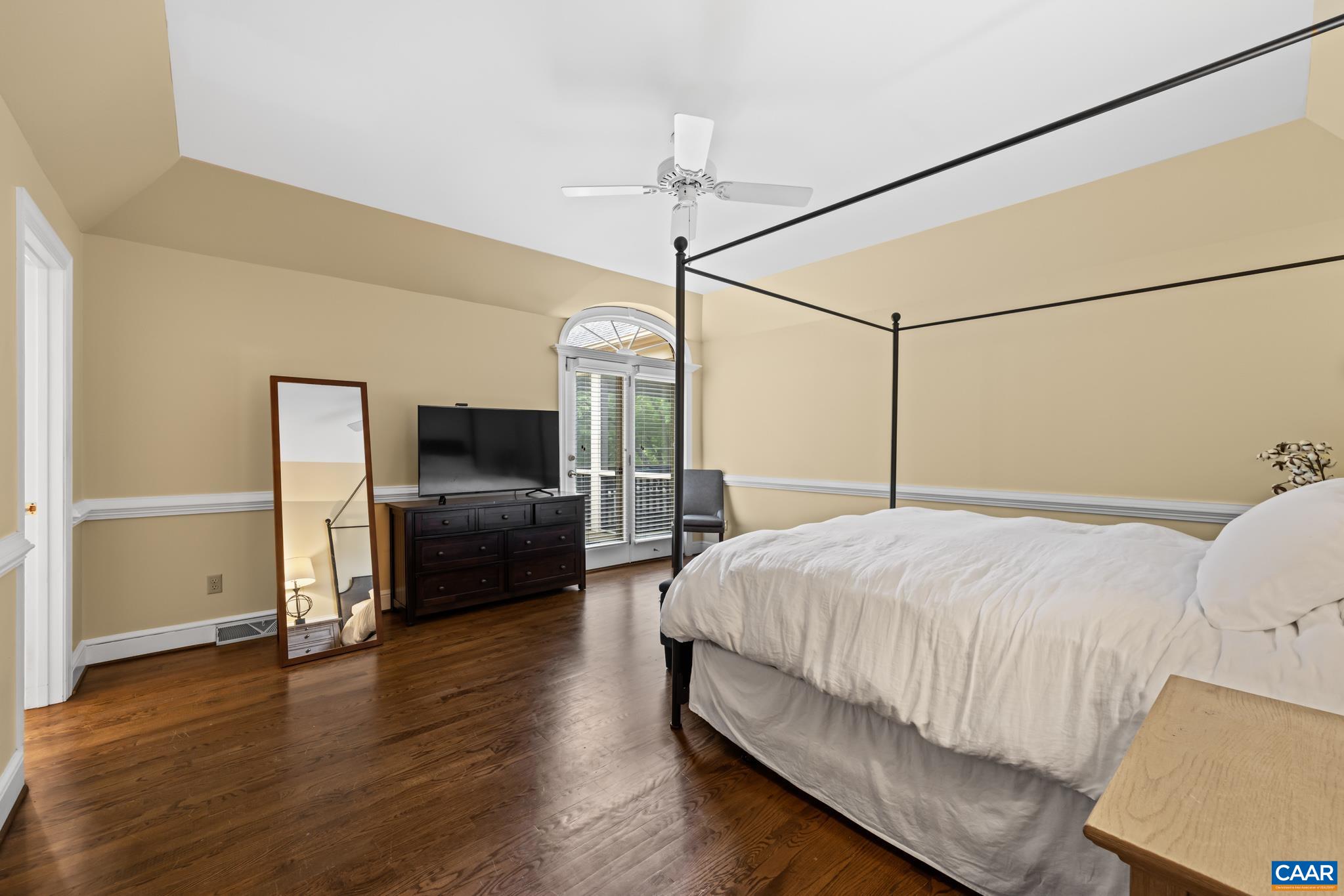 3117 EDGEWATER DR, CHARLOTTESVILLE, Virginia 22911, 6 Bedrooms Bedrooms, ,4 BathroomsBathrooms,Residential,3117 EDGEWATER DR,677997 MLS # 677997