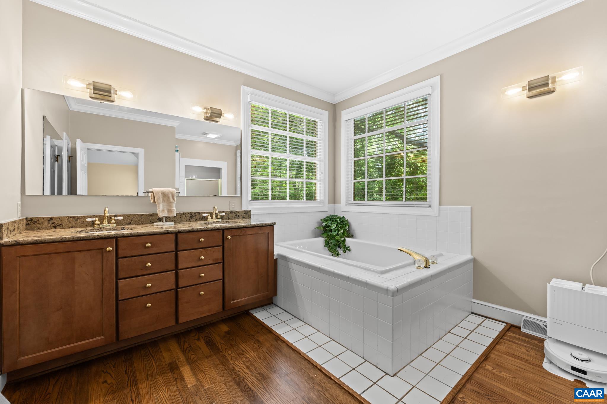 3117 EDGEWATER DR, CHARLOTTESVILLE, Virginia 22911, 6 Bedrooms Bedrooms, ,4 BathroomsBathrooms,Residential,3117 EDGEWATER DR,677997 MLS # 677997