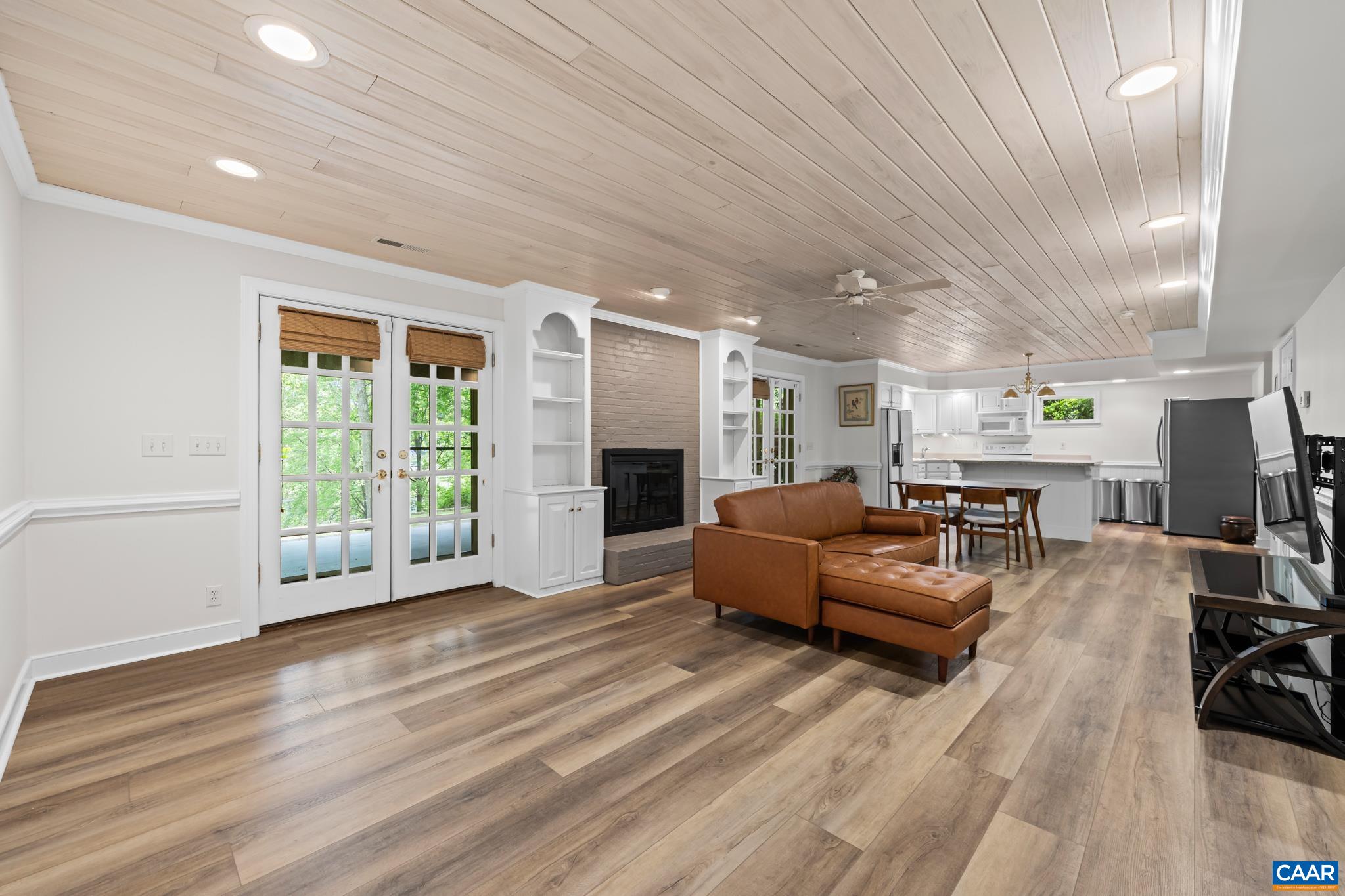 3117 EDGEWATER DR, CHARLOTTESVILLE, Virginia 22911, 6 Bedrooms Bedrooms, ,4 BathroomsBathrooms,Residential,3117 EDGEWATER DR,677997 MLS # 677997