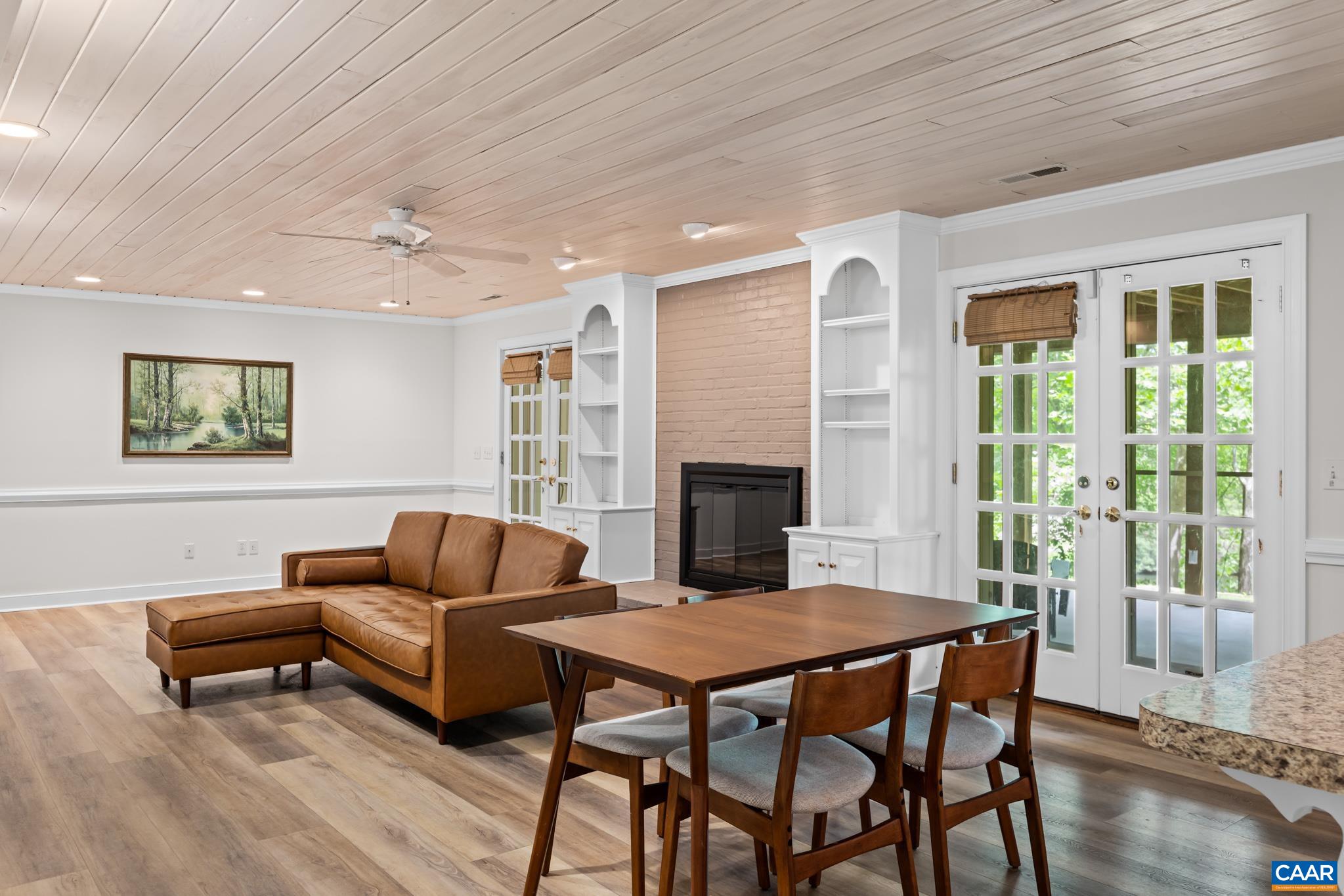 3117 EDGEWATER DR, CHARLOTTESVILLE, Virginia 22911, 6 Bedrooms Bedrooms, ,4 BathroomsBathrooms,Residential,3117 EDGEWATER DR,677997 MLS # 677997