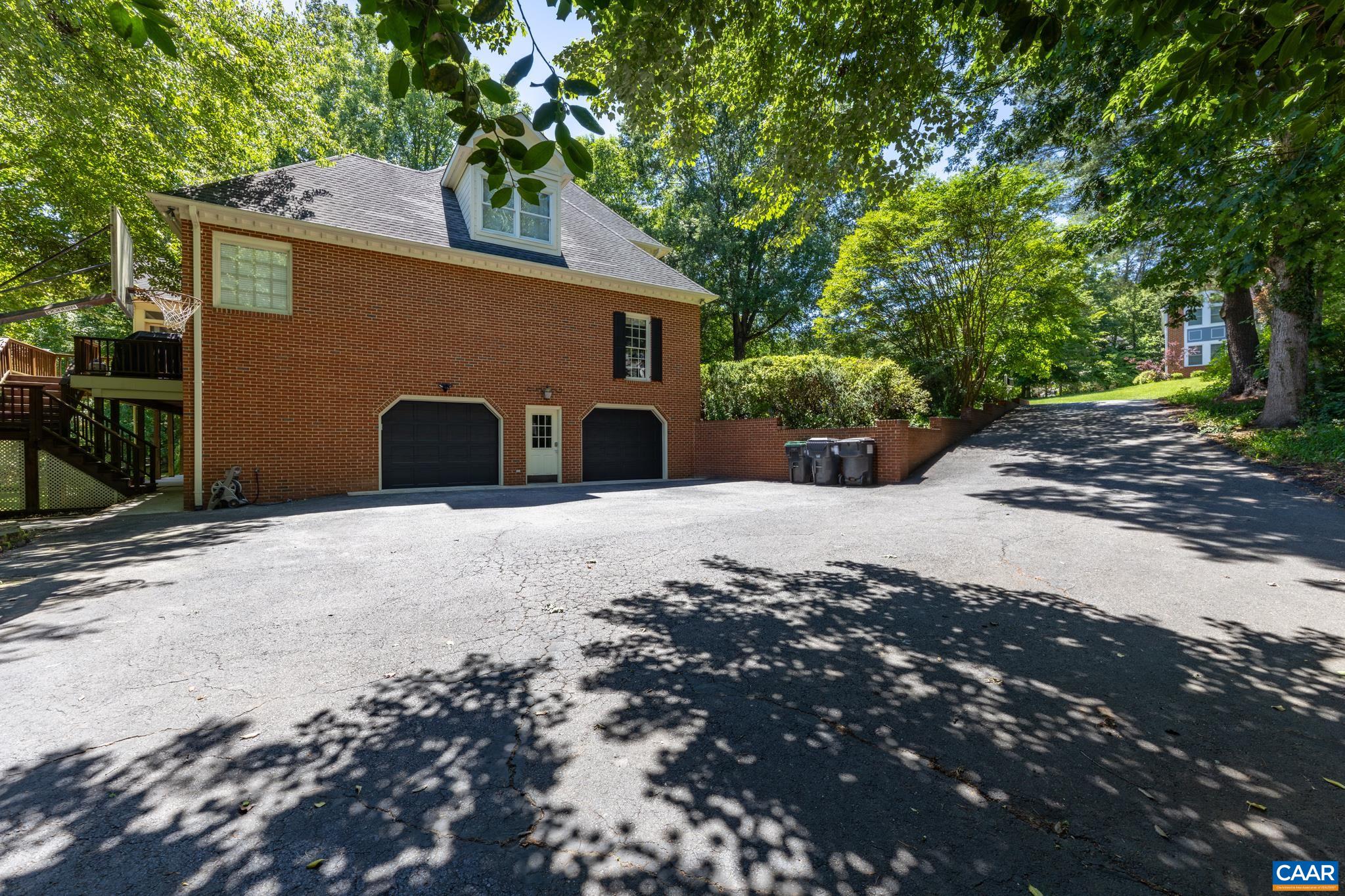 3117 EDGEWATER DR, CHARLOTTESVILLE, Virginia 22911, 6 Bedrooms Bedrooms, ,4 BathroomsBathrooms,Residential,3117 EDGEWATER DR,677997 MLS # 677997