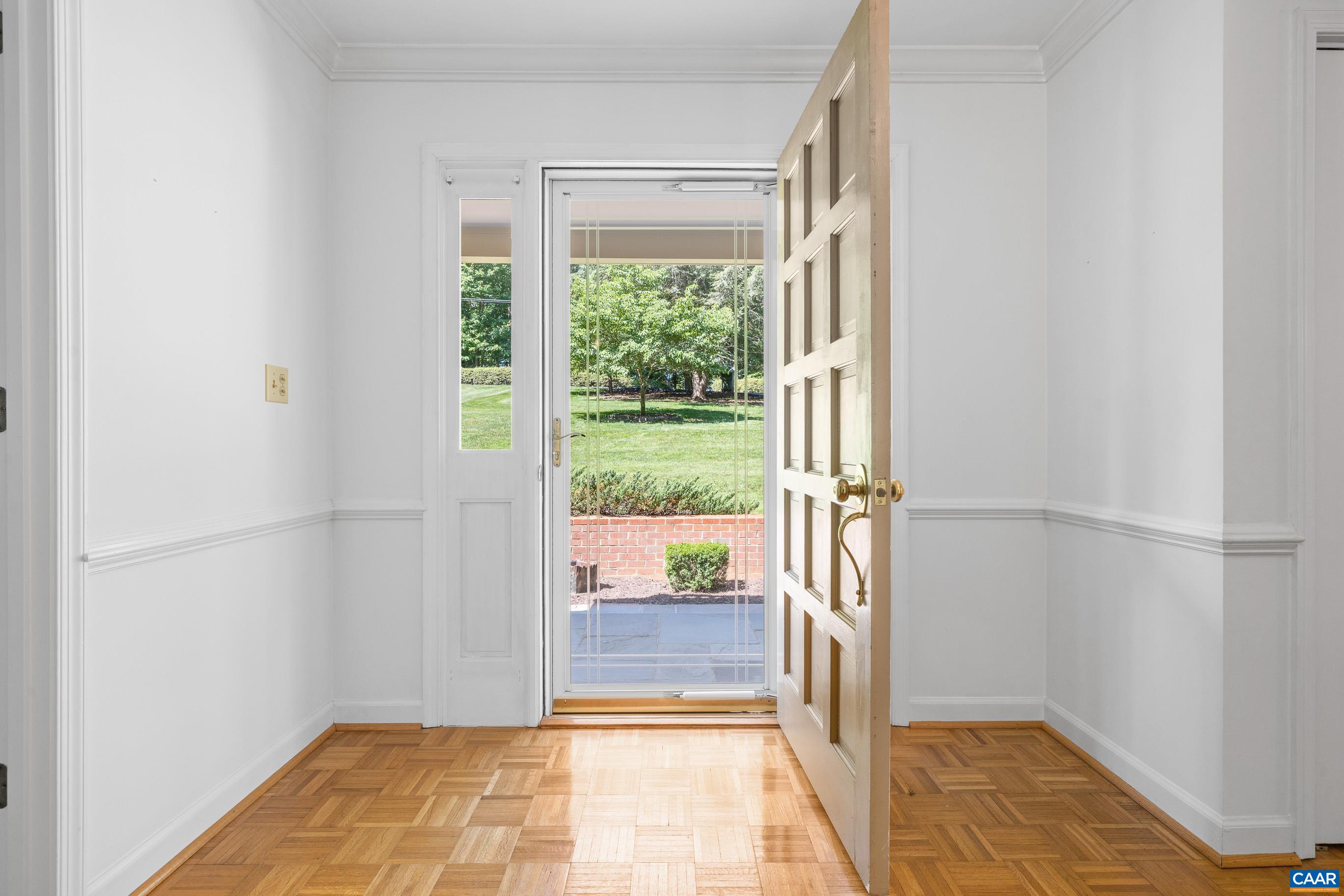 985 TANGLEWOOD RD, CHARLOTTESVILLE, Virginia 22901, 4 Bedrooms Bedrooms, ,3 BathroomsBathrooms,Residential,985 TANGLEWOOD RD,677999 MLS # 677999