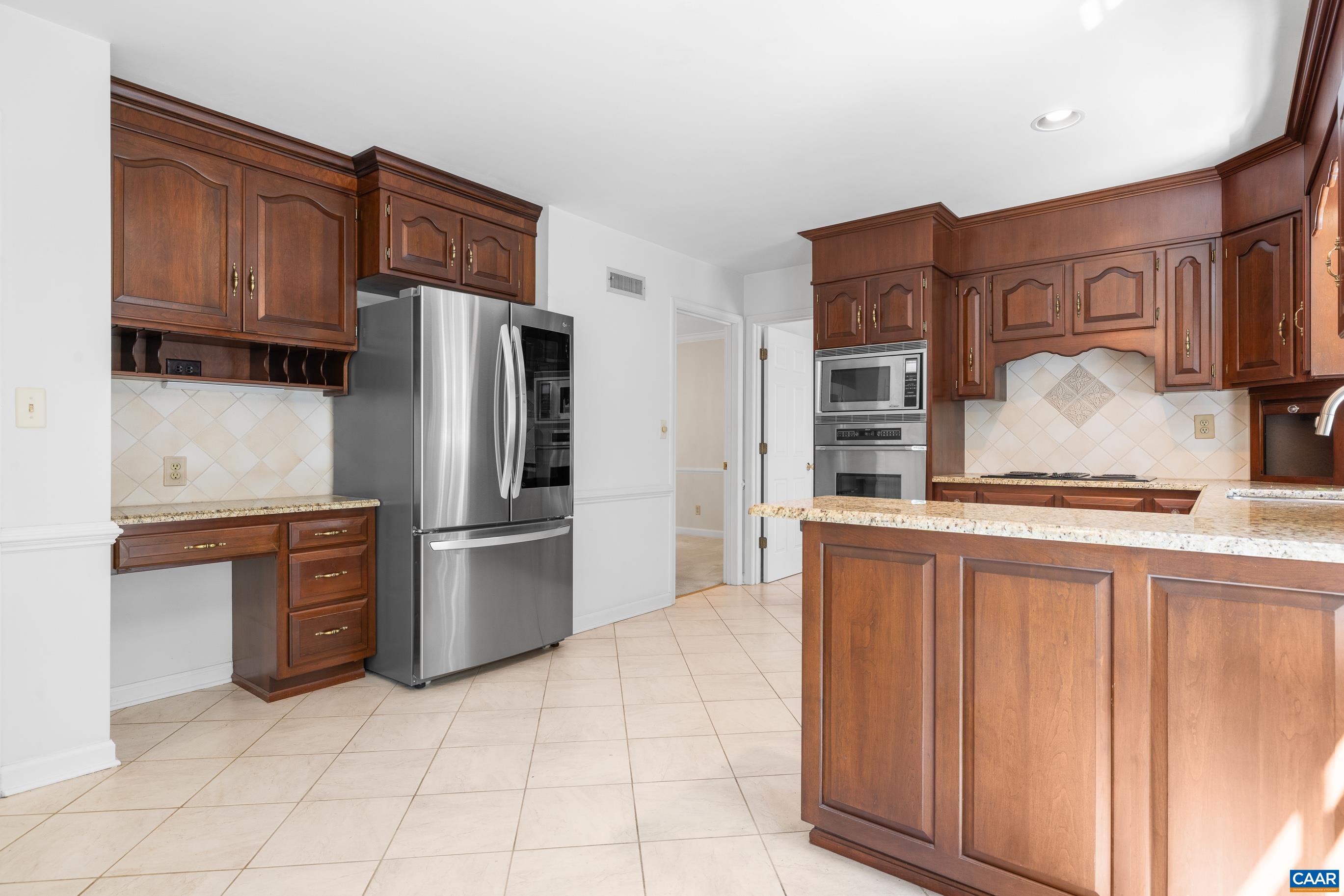 985 TANGLEWOOD RD, CHARLOTTESVILLE, Virginia 22901, 4 Bedrooms Bedrooms, ,3 BathroomsBathrooms,Residential,985 TANGLEWOOD RD,677999 MLS # 677999