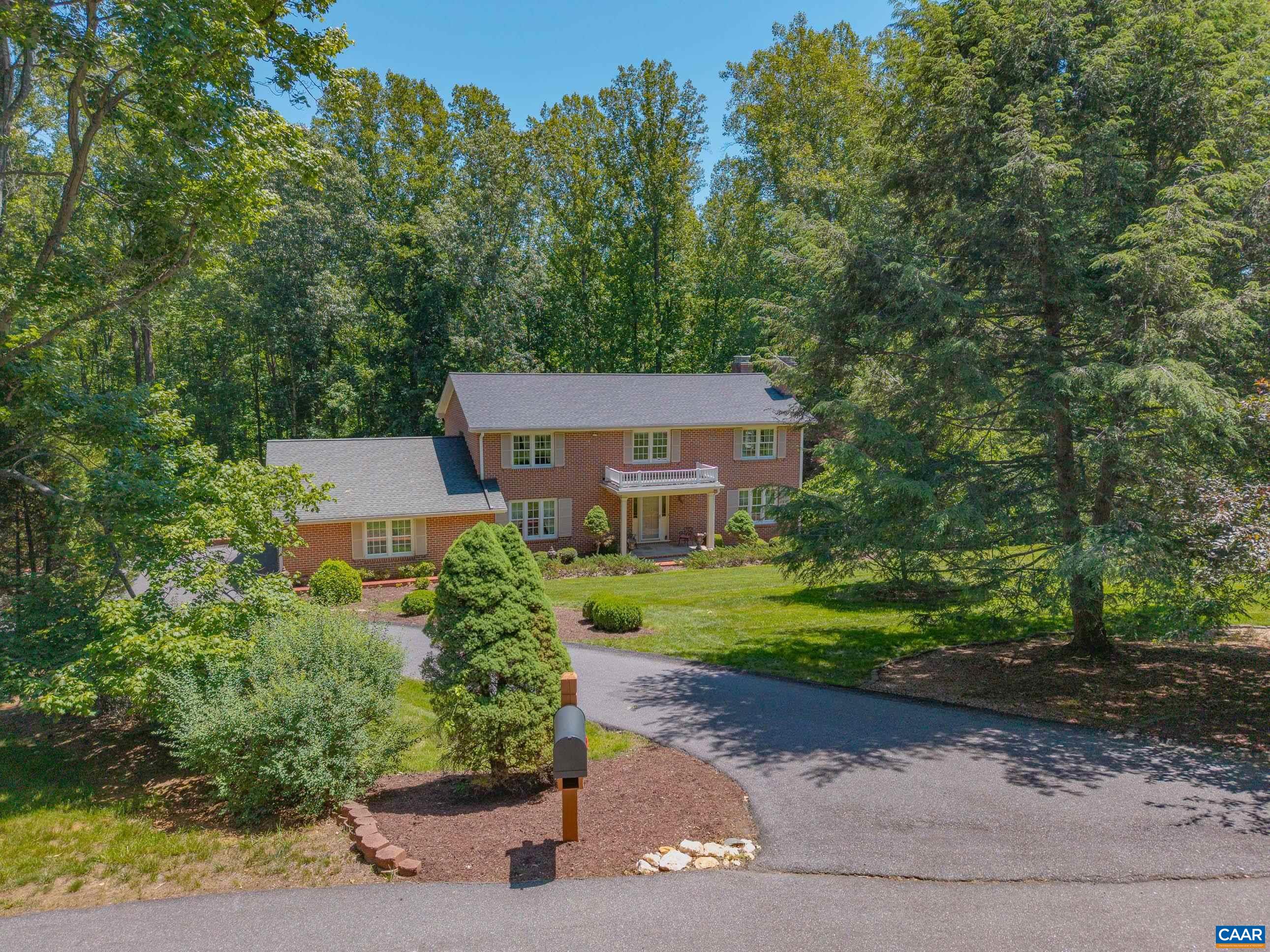 985 TANGLEWOOD RD, CHARLOTTESVILLE, Virginia 22901, 4 Bedrooms Bedrooms, ,3 BathroomsBathrooms,Residential,985 TANGLEWOOD RD,677999 MLS # 677999