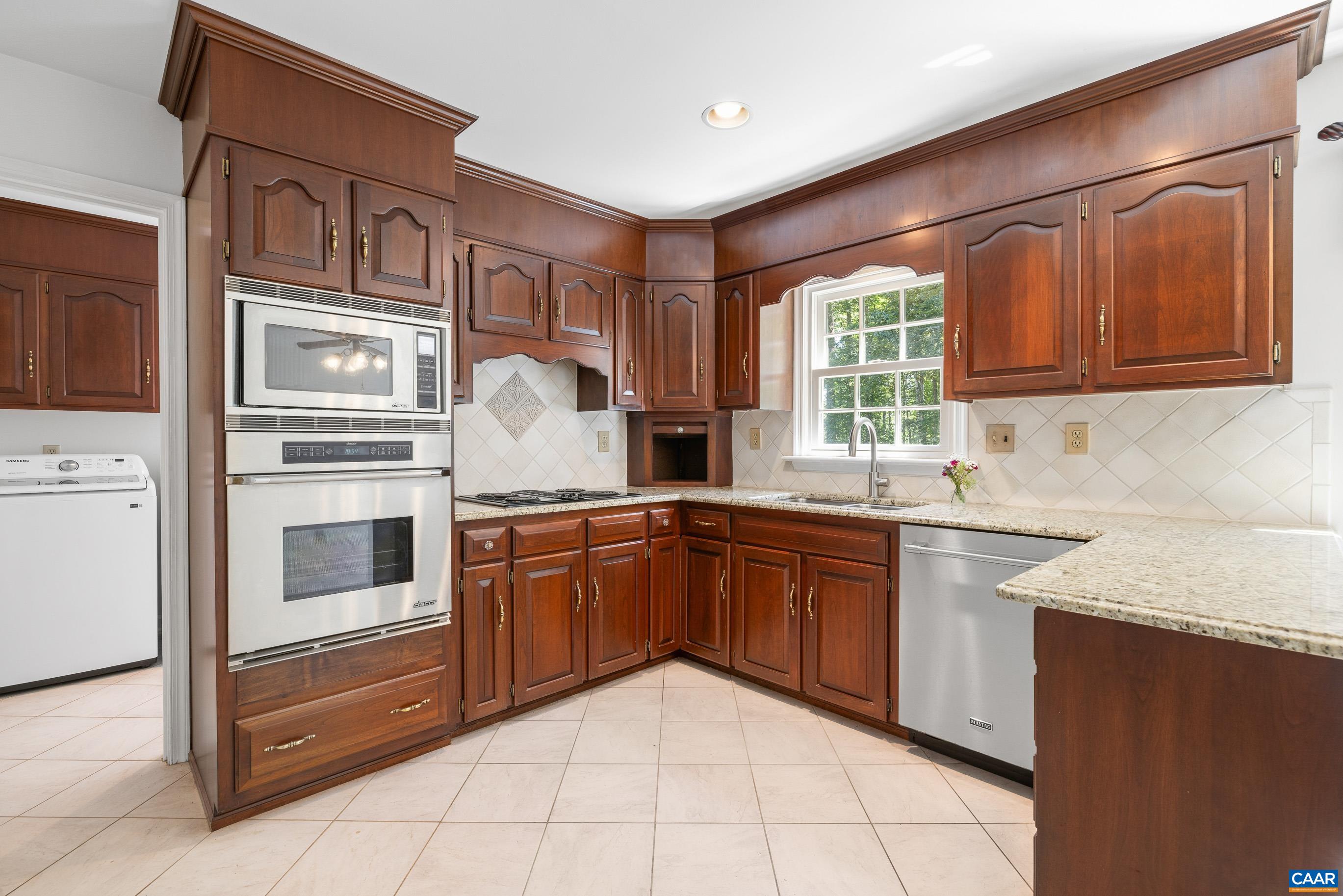 985 TANGLEWOOD RD, CHARLOTTESVILLE, Virginia 22901, 4 Bedrooms Bedrooms, ,3 BathroomsBathrooms,Residential,985 TANGLEWOOD RD,677999 MLS # 677999