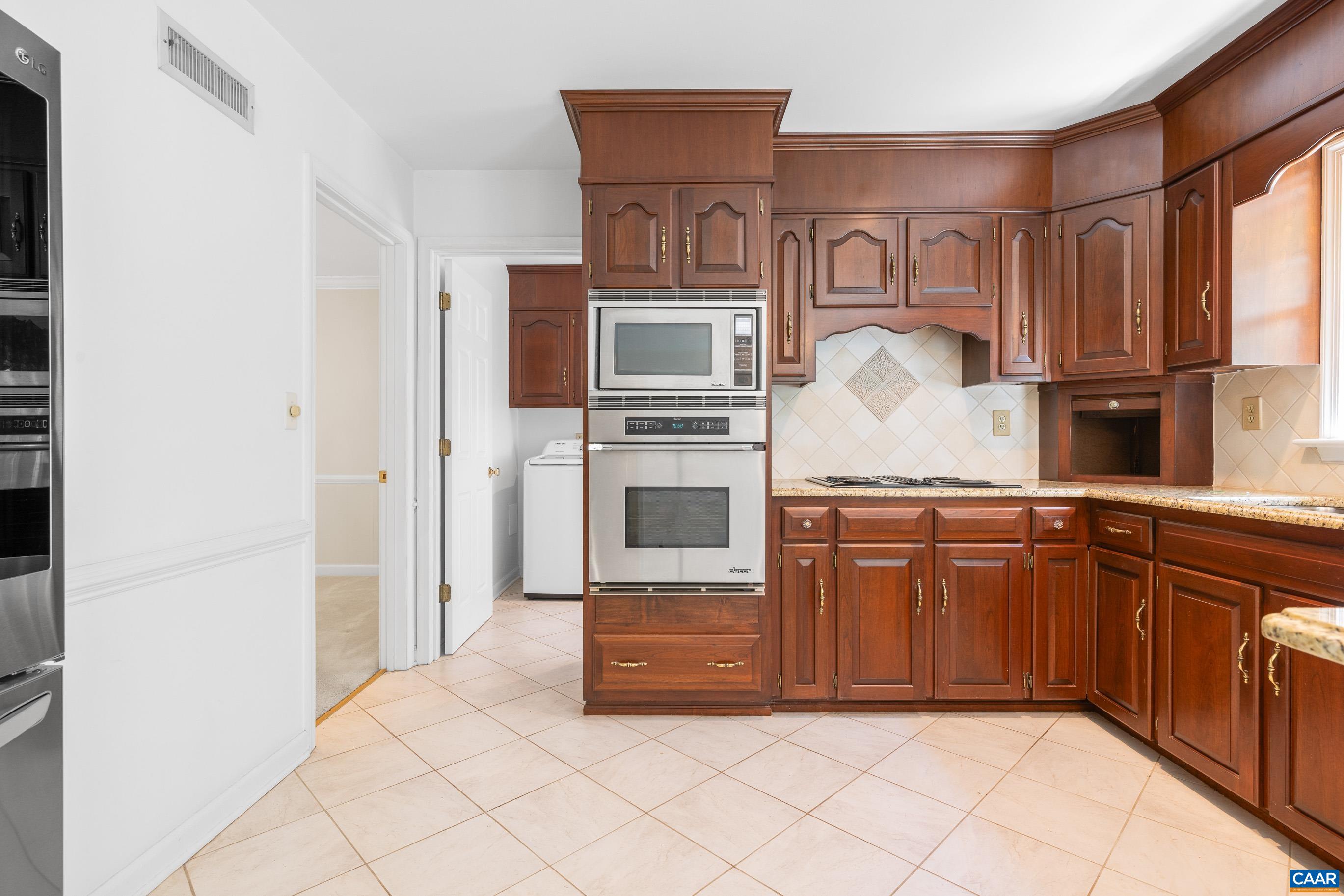985 TANGLEWOOD RD, CHARLOTTESVILLE, Virginia 22901, 4 Bedrooms Bedrooms, ,3 BathroomsBathrooms,Residential,985 TANGLEWOOD RD,677999 MLS # 677999