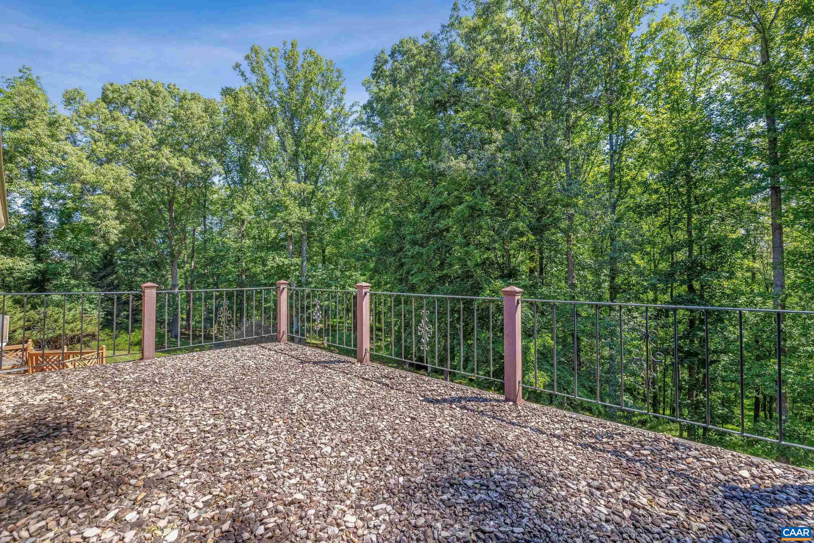 985 TANGLEWOOD RD, CHARLOTTESVILLE, Virginia 22901, 4 Bedrooms Bedrooms, ,3 BathroomsBathrooms,Residential,985 TANGLEWOOD RD,677999 MLS # 677999