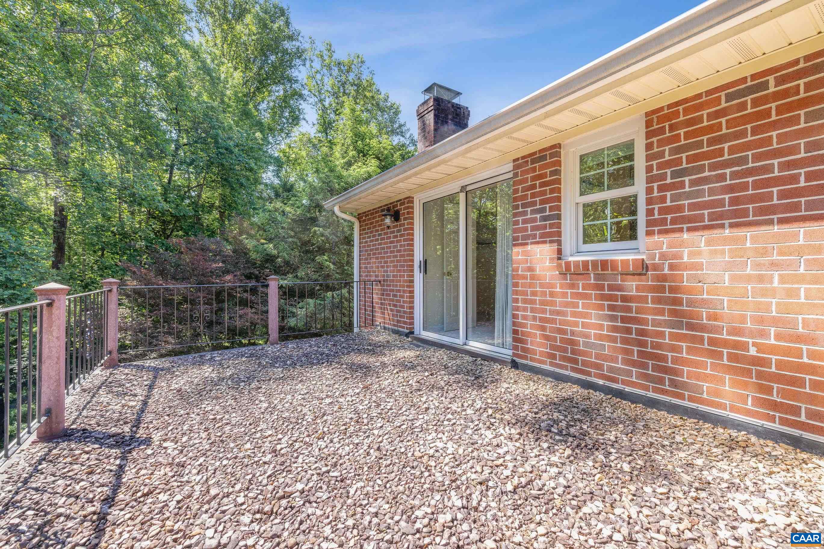 985 TANGLEWOOD RD, CHARLOTTESVILLE, Virginia 22901, 4 Bedrooms Bedrooms, ,3 BathroomsBathrooms,Residential,985 TANGLEWOOD RD,677999 MLS # 677999