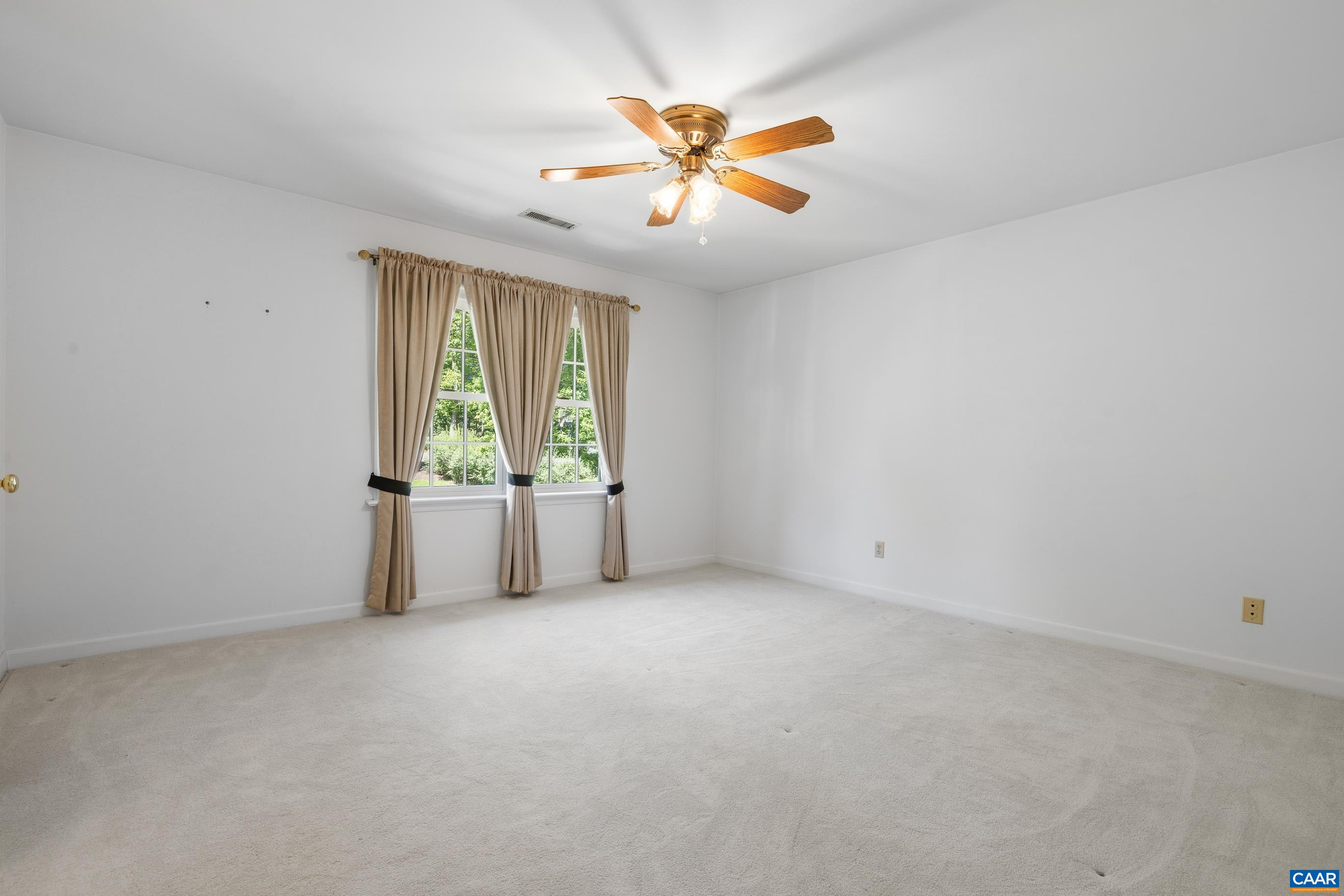 985 TANGLEWOOD RD, CHARLOTTESVILLE, Virginia 22901, 4 Bedrooms Bedrooms, ,3 BathroomsBathrooms,Residential,985 TANGLEWOOD RD,677999 MLS # 677999