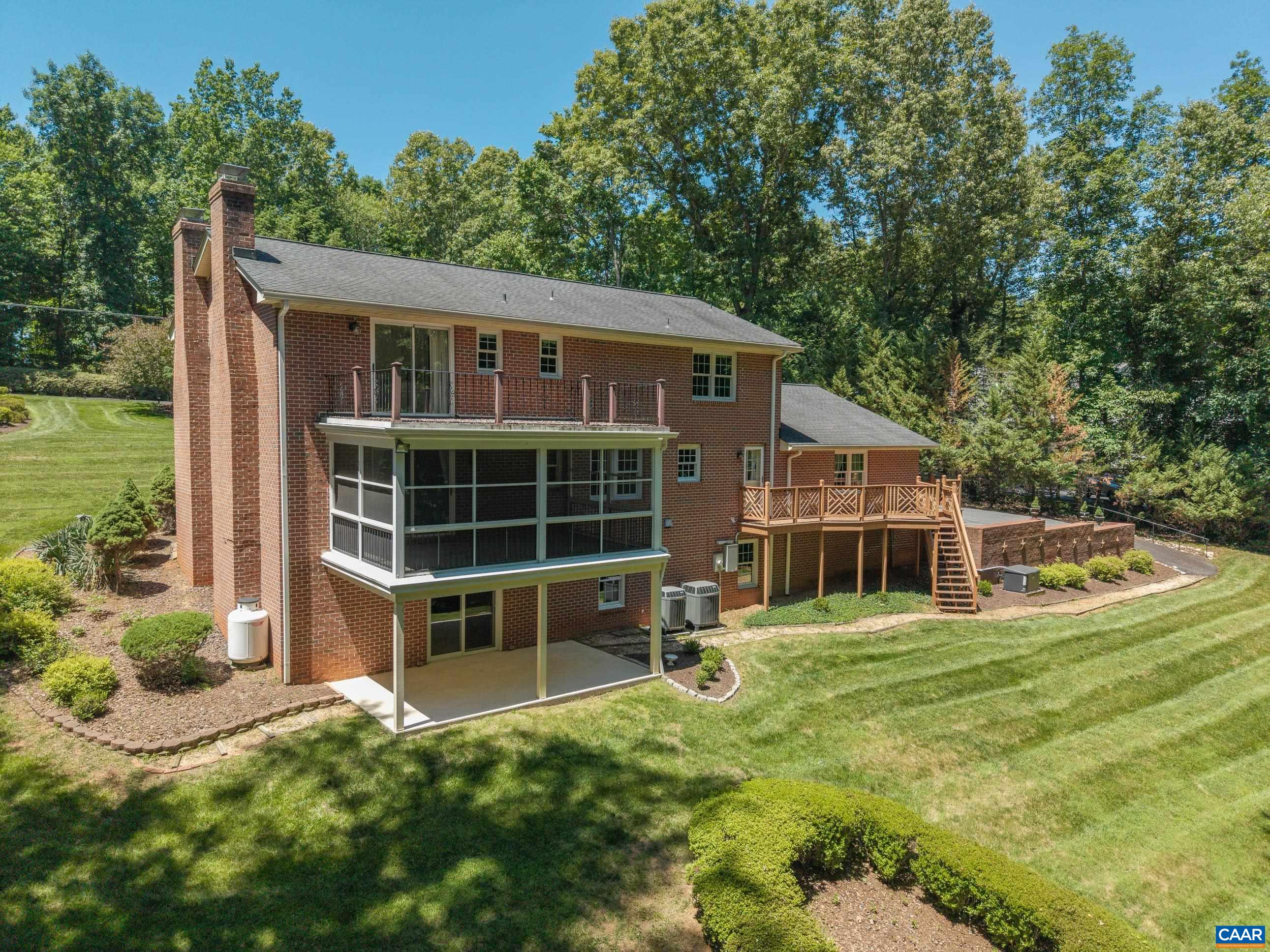 985 TANGLEWOOD RD, CHARLOTTESVILLE, Virginia 22901, 4 Bedrooms Bedrooms, ,3 BathroomsBathrooms,Residential,985 TANGLEWOOD RD,677999 MLS # 677999