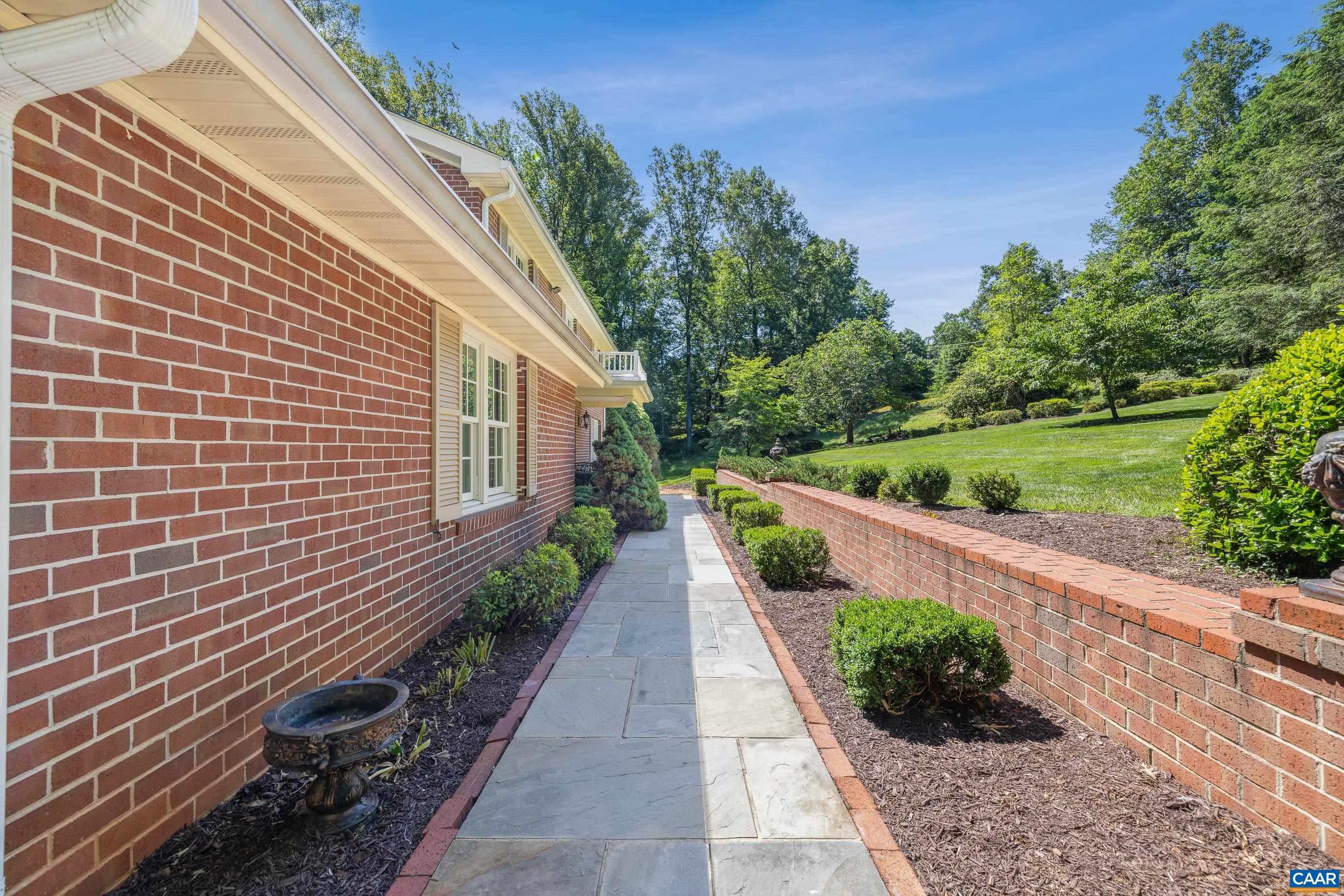 985 TANGLEWOOD RD, CHARLOTTESVILLE, Virginia 22901, 4 Bedrooms Bedrooms, ,3 BathroomsBathrooms,Residential,985 TANGLEWOOD RD,677999 MLS # 677999