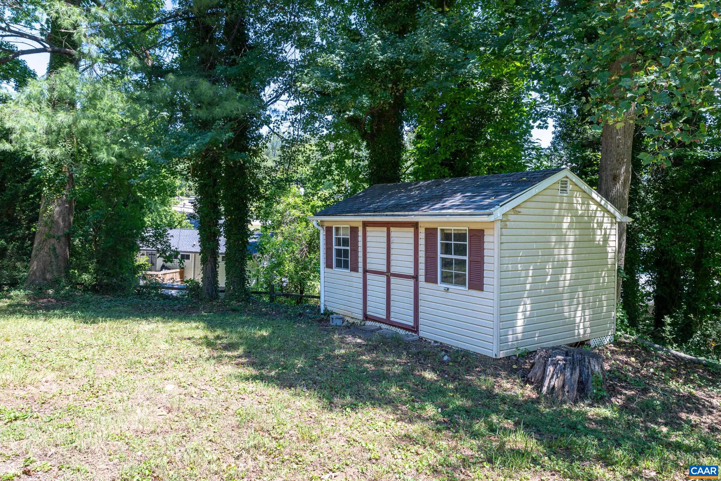 1508 TRAILRIDGE RD, CHARLOTTESVILLE, Virginia 22903, 4 Bedrooms Bedrooms, ,3 BathroomsBathrooms,Residential,1508 TRAILRIDGE RD,678061 MLS # 678061