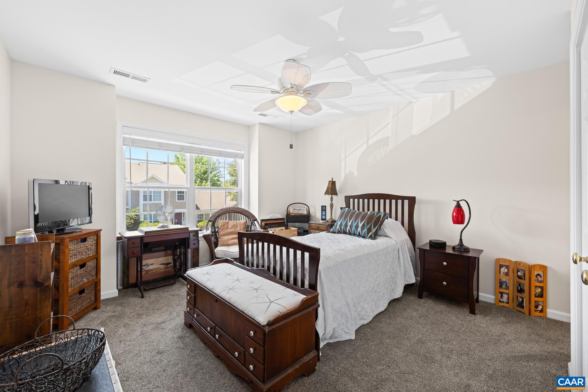 996 RIVER RUN DR, CHARLOTTESVILLE, Virginia 22901, 2 Bedrooms Bedrooms, ,2 BathroomsBathrooms,Residential,Parcel #062D1-0300G-00400 - Lot 4, Block G, Sectio,996 RIVER RUN DR,678062 MLS # 678062 996 RIVER RUN DR, CHARLOTTESVILLE, Virginia 22901, 2 Bedrooms Bedrooms, ,2 BathroomsBathrooms,Residential,Parcel #062D1-0300G-00400 - Lot 4, Block G, Sectio,996 RIVER RUN DR,678062 MLS # 678062