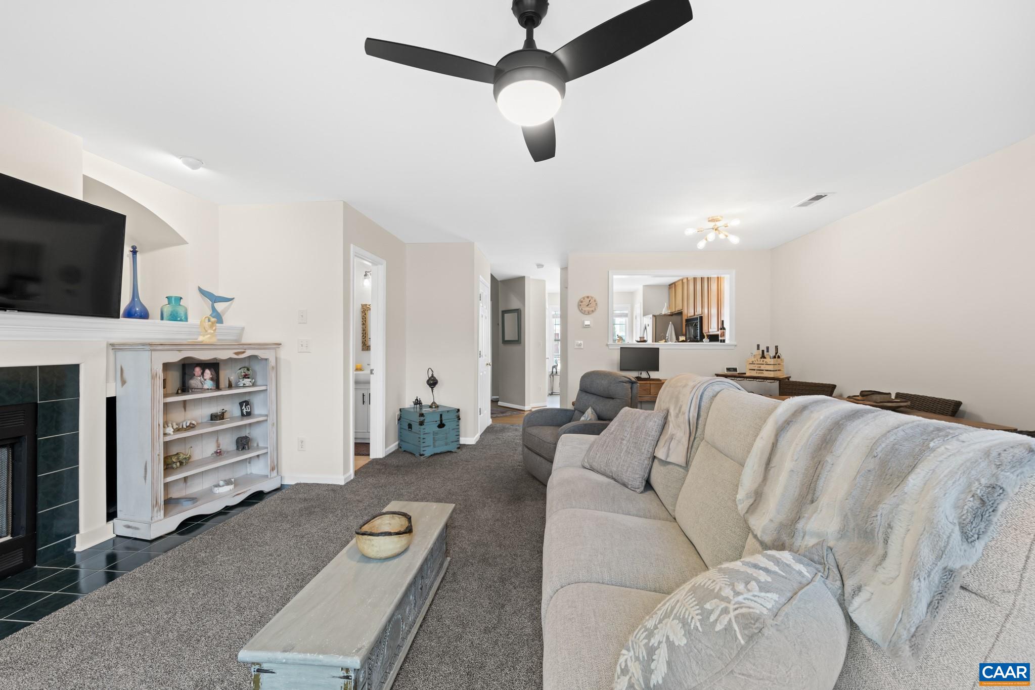 996 RIVER RUN DR, CHARLOTTESVILLE, Virginia 22901, 2 Bedrooms Bedrooms, ,2 BathroomsBathrooms,Residential,Parcel #062D1-0300G-00400 - Lot 4, Block G, Sectio,996 RIVER RUN DR,678062 MLS # 678062 996 RIVER RUN DR, CHARLOTTESVILLE, Virginia 22901, 2 Bedrooms Bedrooms, ,2 BathroomsBathrooms,Residential,Parcel #062D1-0300G-00400 - Lot 4, Block G, Sectio,996 RIVER RUN DR,678062 MLS # 678062