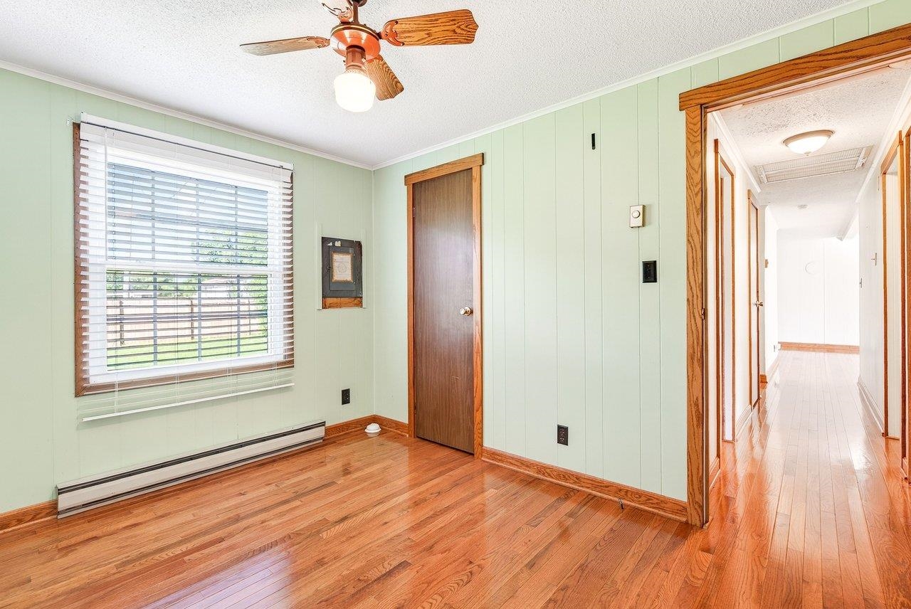 6599 AZALEA DR, DAYTON, Virginia 22821, 3 Bedrooms Bedrooms, ,1 BathroomBathrooms,Residential,6599 AZALEA DR,678064 MLS # 678064