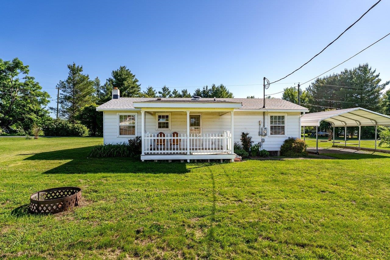 6599 AZALEA DR, DAYTON, Virginia 22821, 3 Bedrooms Bedrooms, ,1 BathroomBathrooms,Residential,6599 AZALEA DR,678064 MLS # 678064