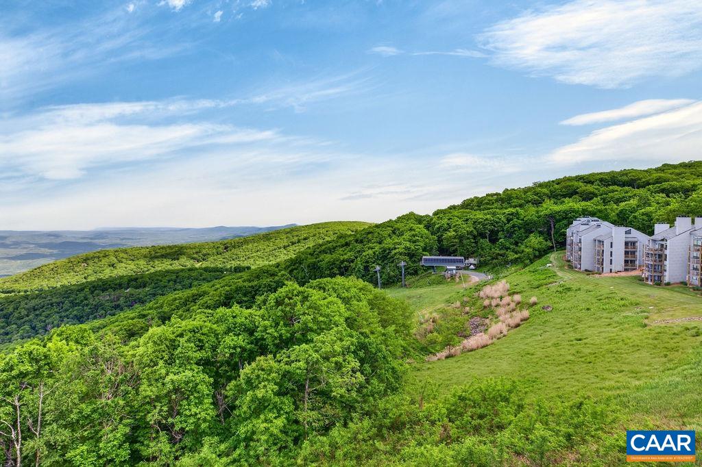 1460 LEDGES CONDOS, WINTERGREEN RESORT, Virginia 22967, 3 Bedrooms Bedrooms, ,3 BathroomsBathrooms,Residential,1460 LEDGES CONDOS,678067 MLS # 678067 1460 LEDGES CONDOS, WINTERGREEN RESORT, Virginia 22967, 3 Bedrooms Bedrooms, ,3 BathroomsBathrooms,Residential,1460 LEDGES CONDOS,678067 MLS # 678067